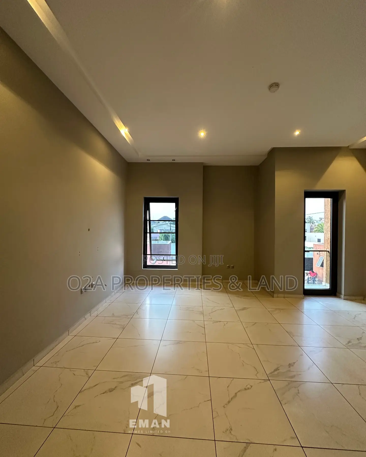 4bdrm House in East Legon, American House for sale in American House