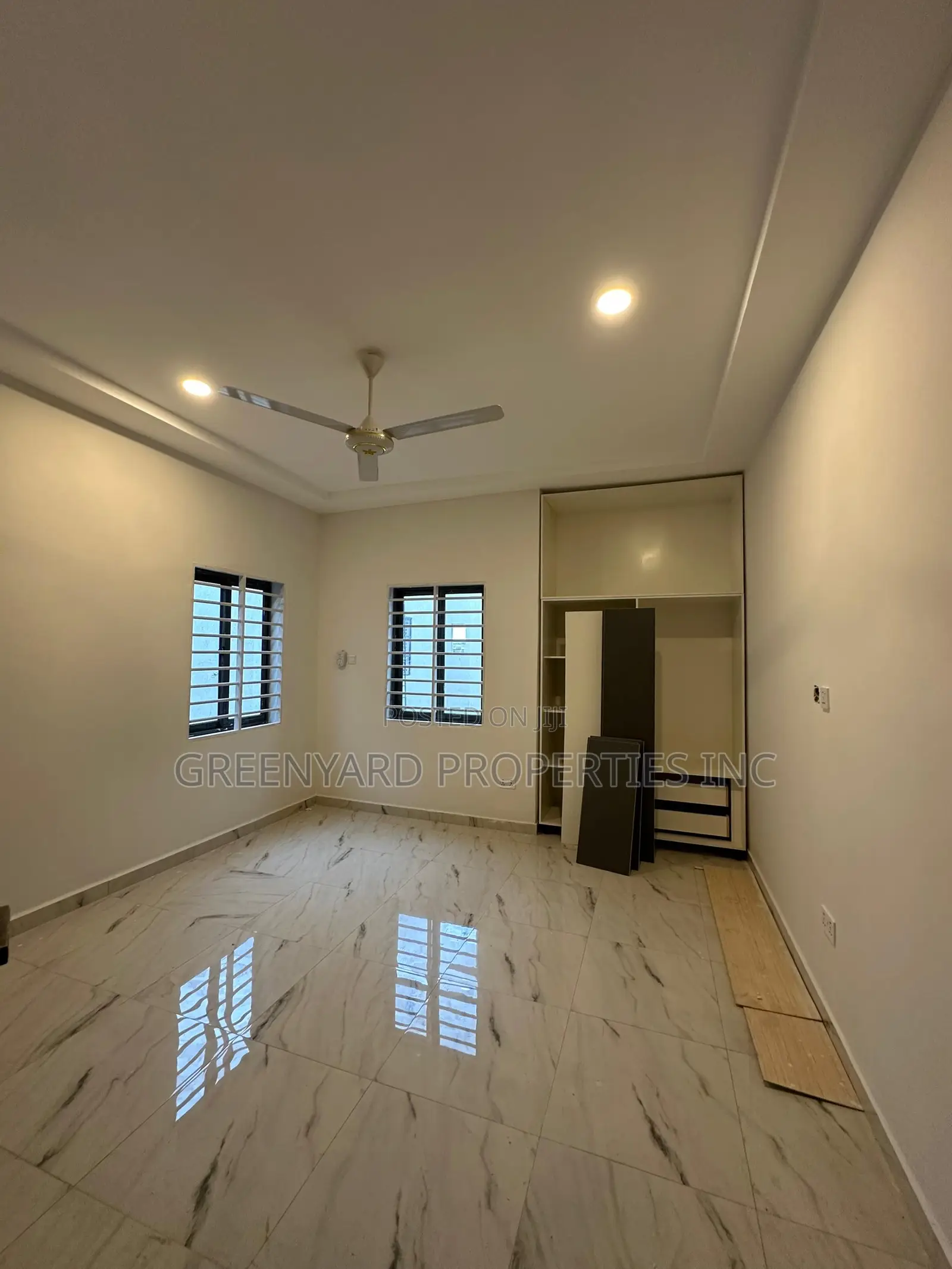 5bdrm House in Hills, East Legon for sale in East Legon
