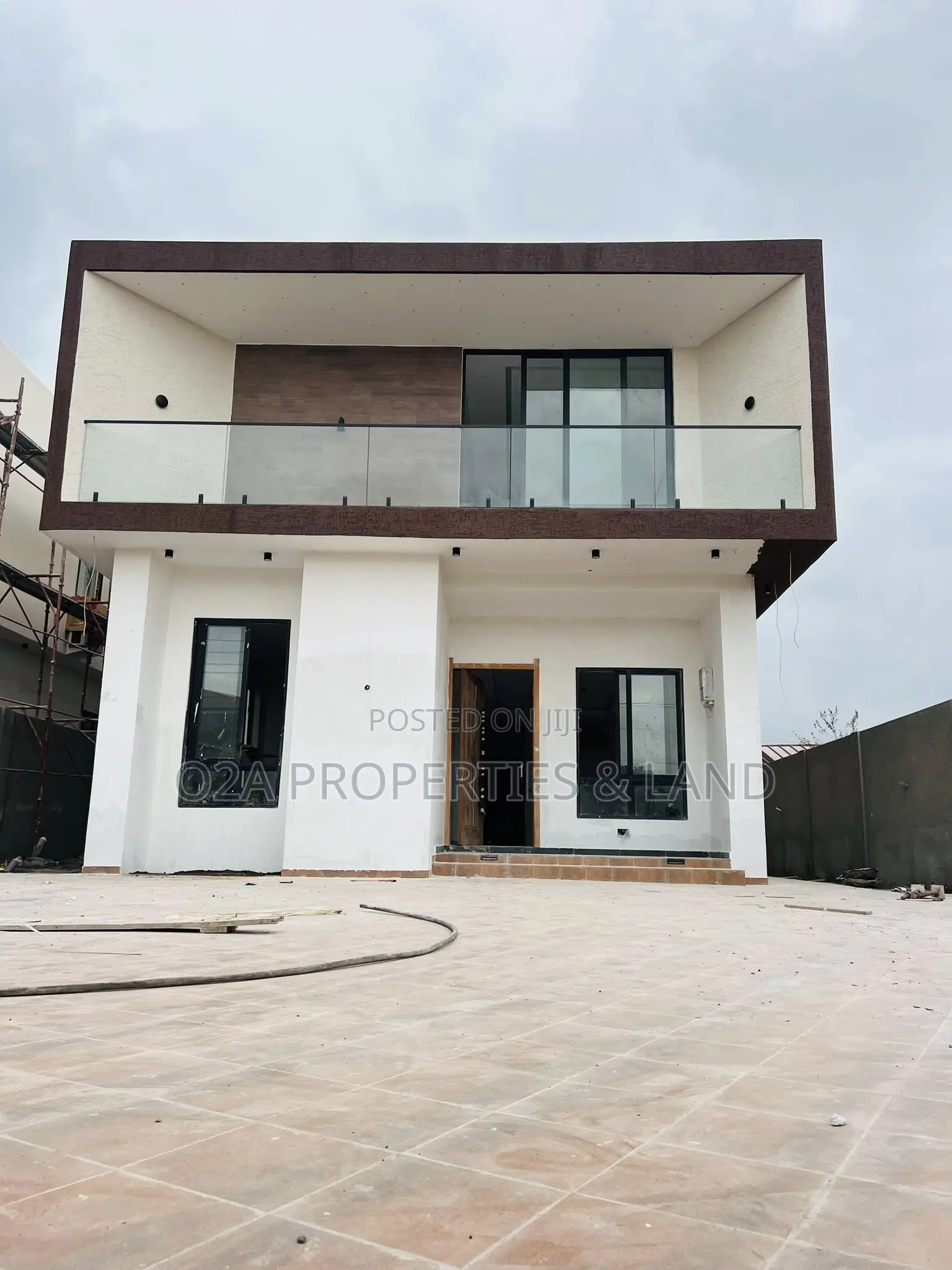 4bdrm House in Adenta , Oyarifa for sale in Oyarifa Mall Area