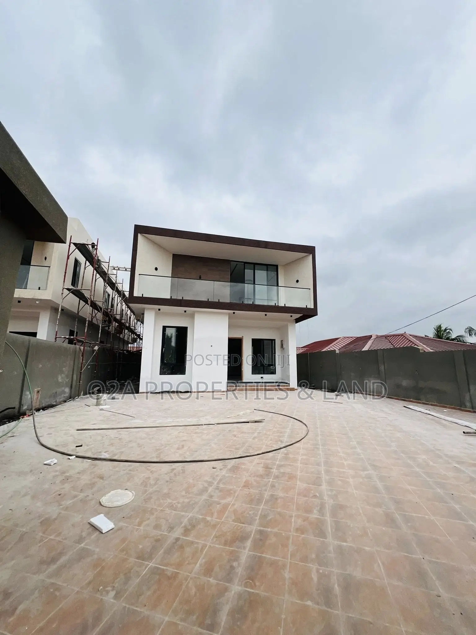 4bdrm House in Adenta , Oyarifa for sale in Oyarifa Mall Area