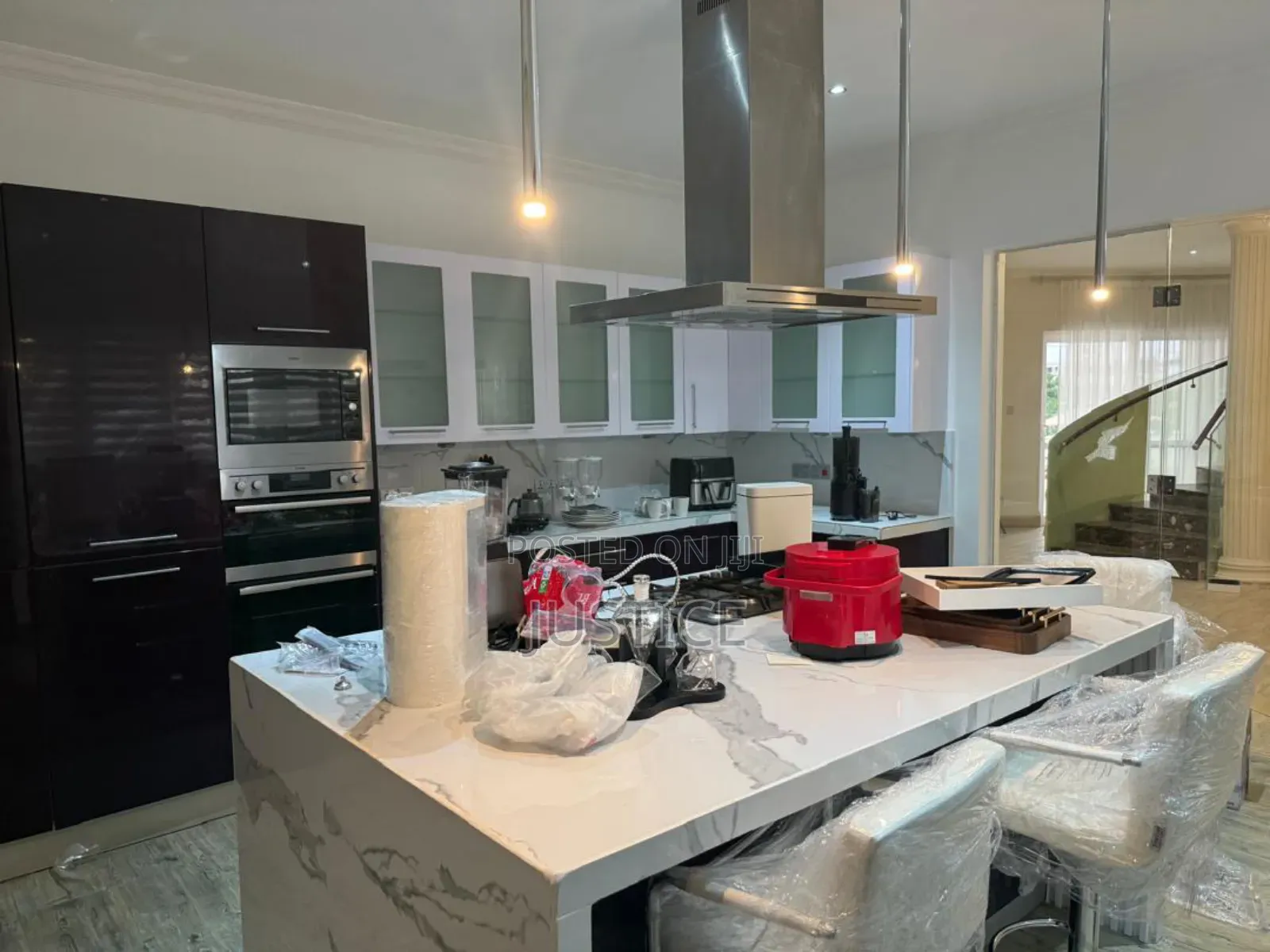 7bdrm Mansion in East Airport for rent in Airport Residential Area