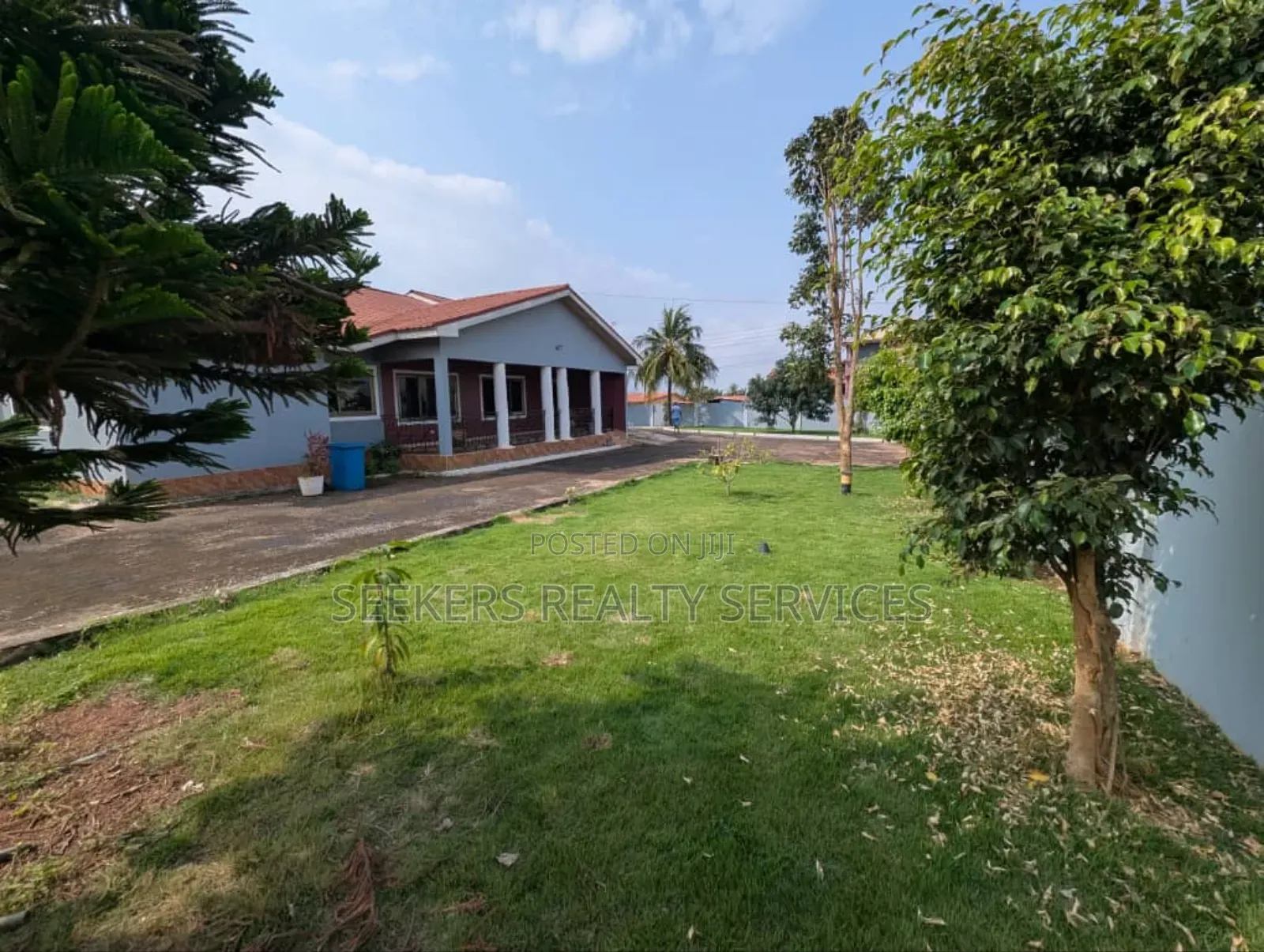 8bdrm House in Seekers Realty, Tantra Hills for sale in Tantra Hills