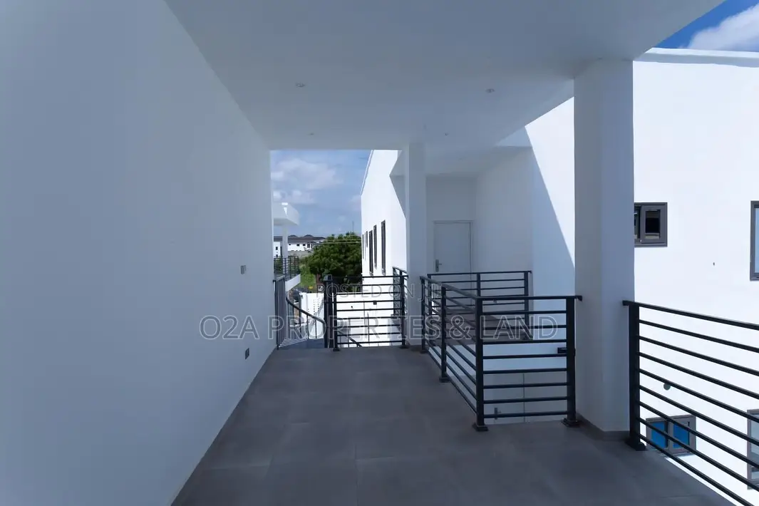4bdrm House in East Legon Hills for sale in New Legon