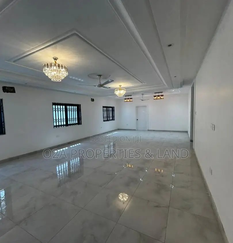 4bdrm House in East Legon, Bawaleshie for sale in Bawaleshie