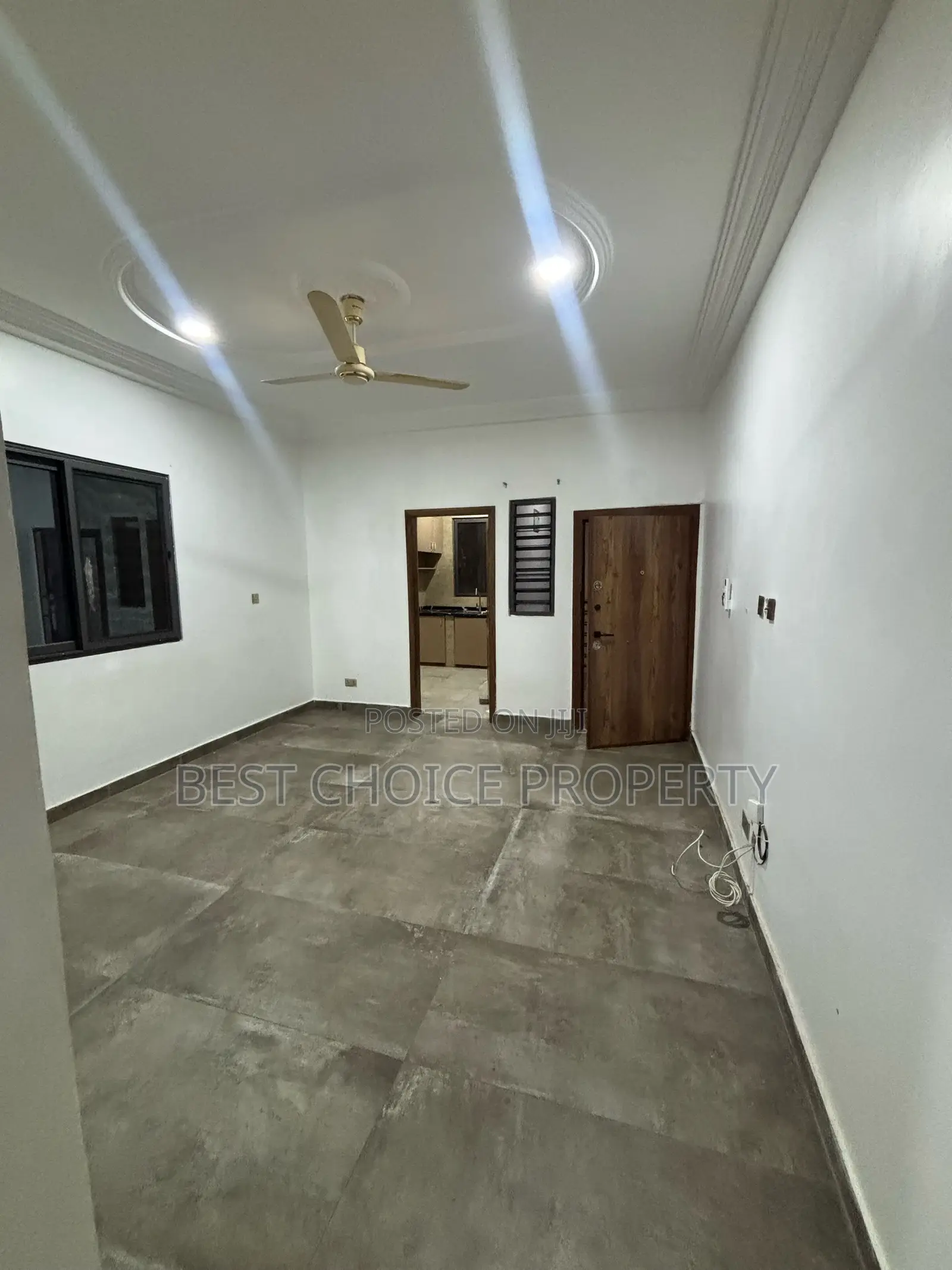 Ex Chamber and Hall Sc for Rent at Lakeside in Lake Side Estate
