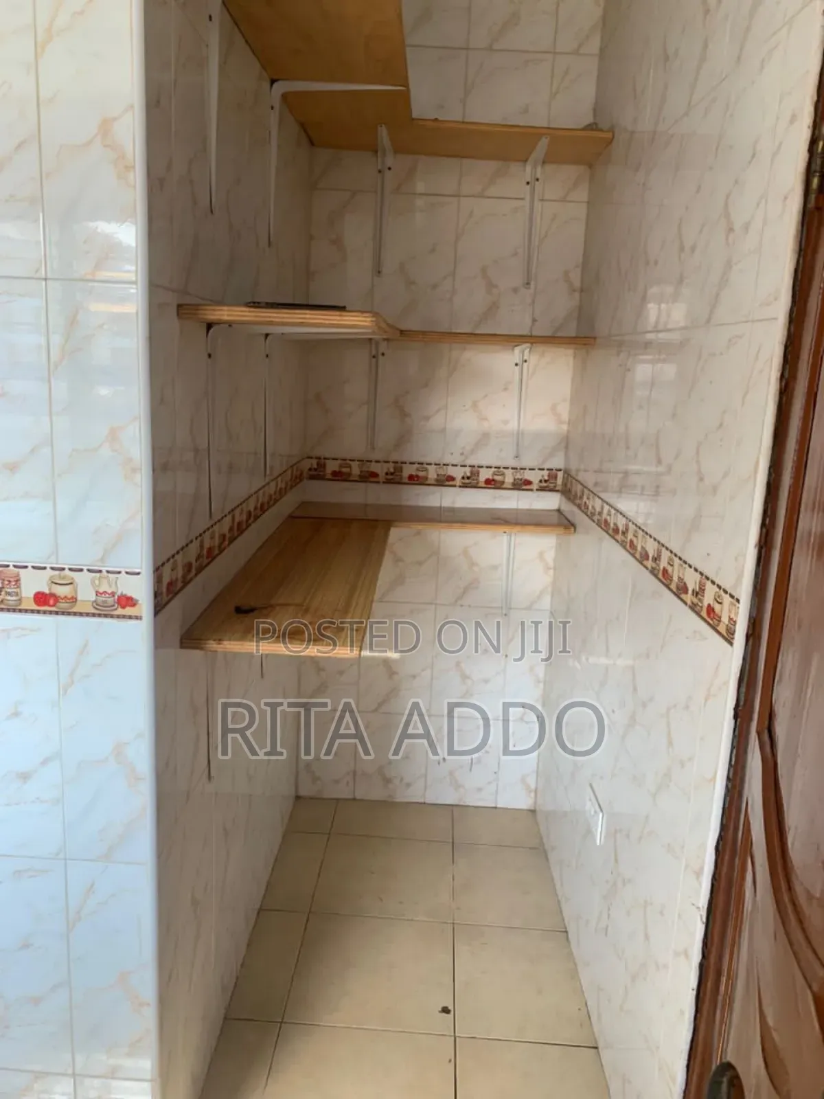 3bdrm Apartment in Lakeside for rent in Lake Side Estate