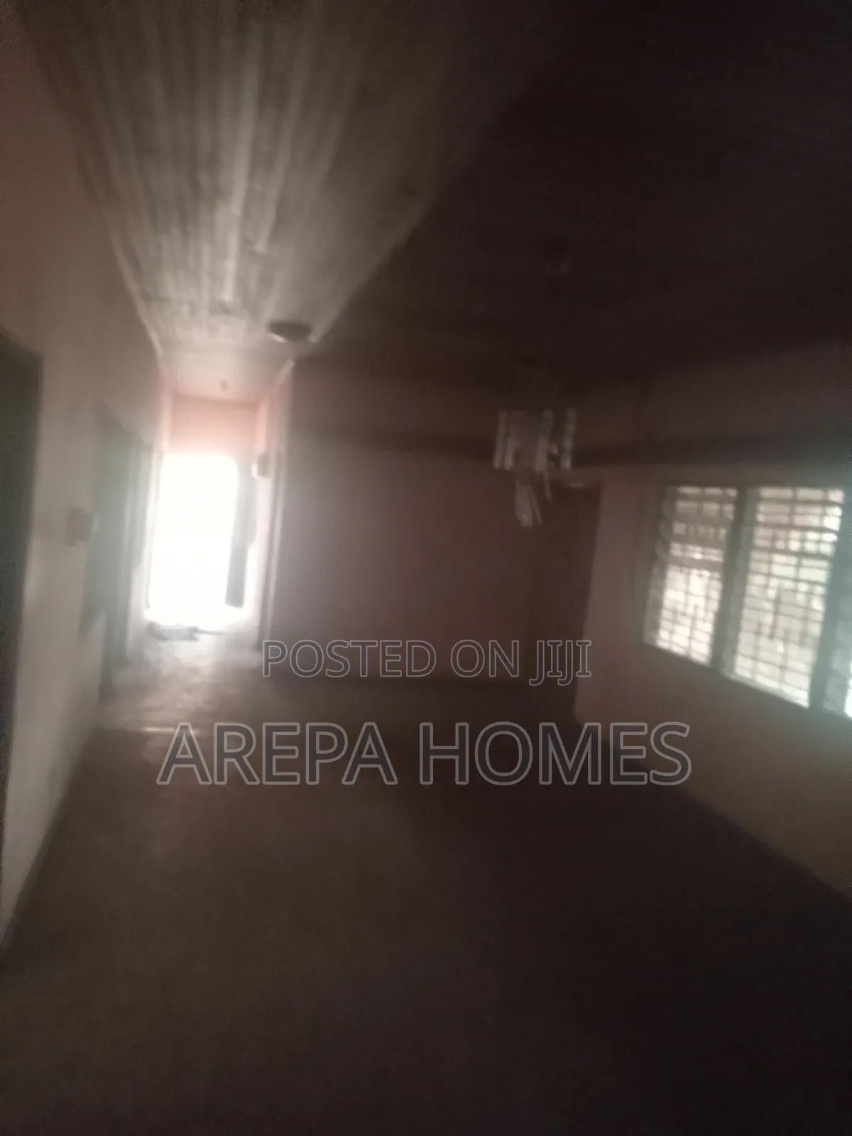 4bdrm Bungalow in Arepa Homes, Madina for rent in Madina
