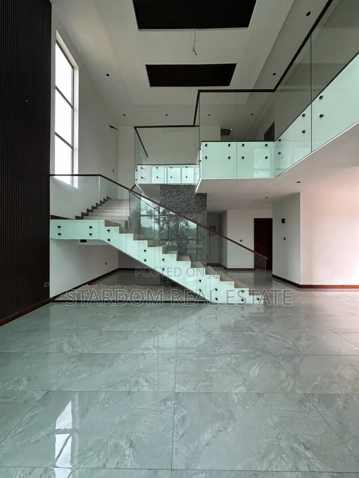 4bdrm Duplex in Trasacco, East Legon for sale in East Legon
