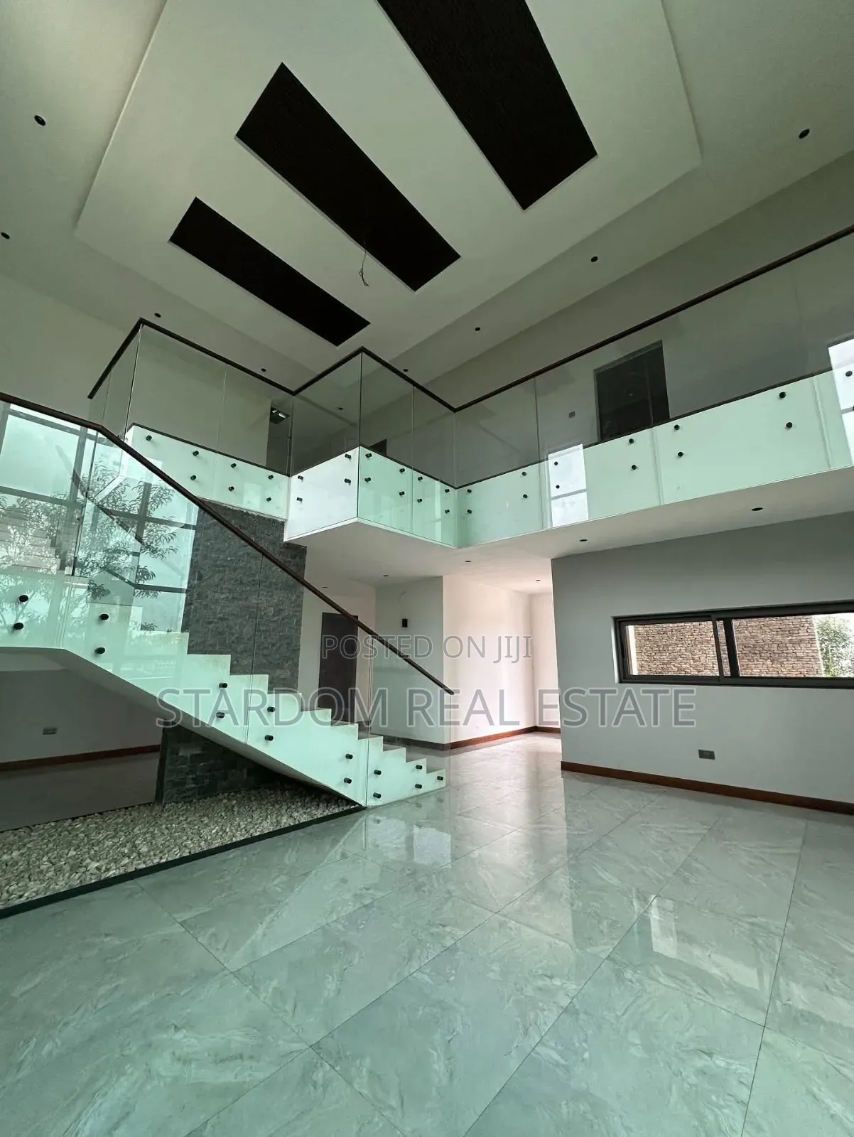 4bdrm Duplex in Trasacco, East Legon for sale in East Legon