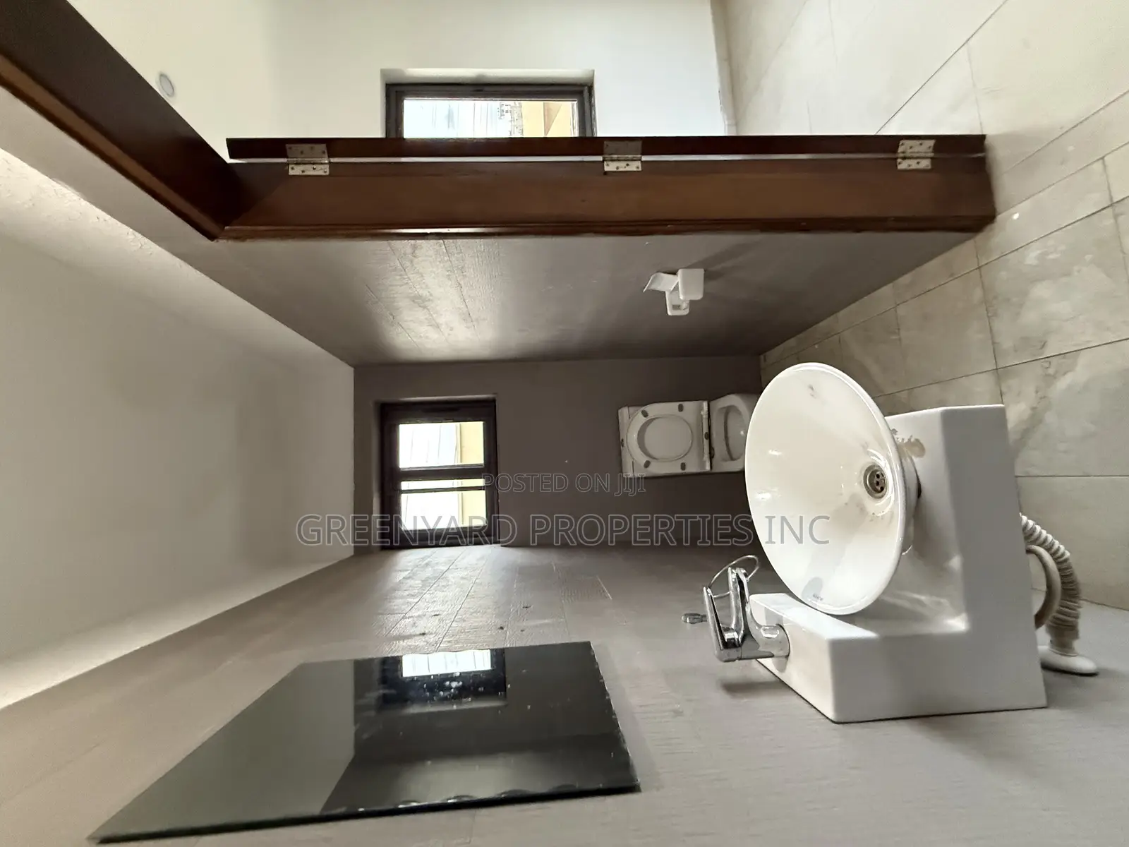 4bdrm Townhouse / Terrace in American House, East Legon for rent in East Legon