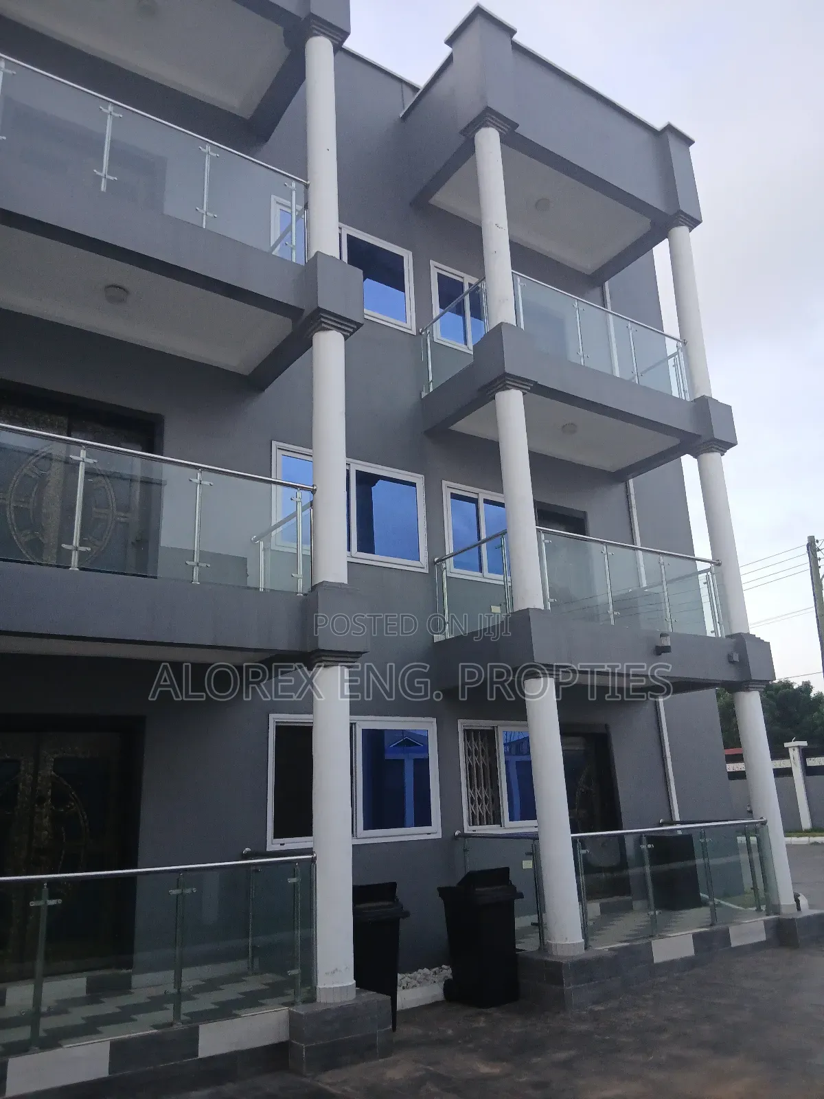 2bdrm Apartment in $600, Oyarifa for rent in Oyarifa