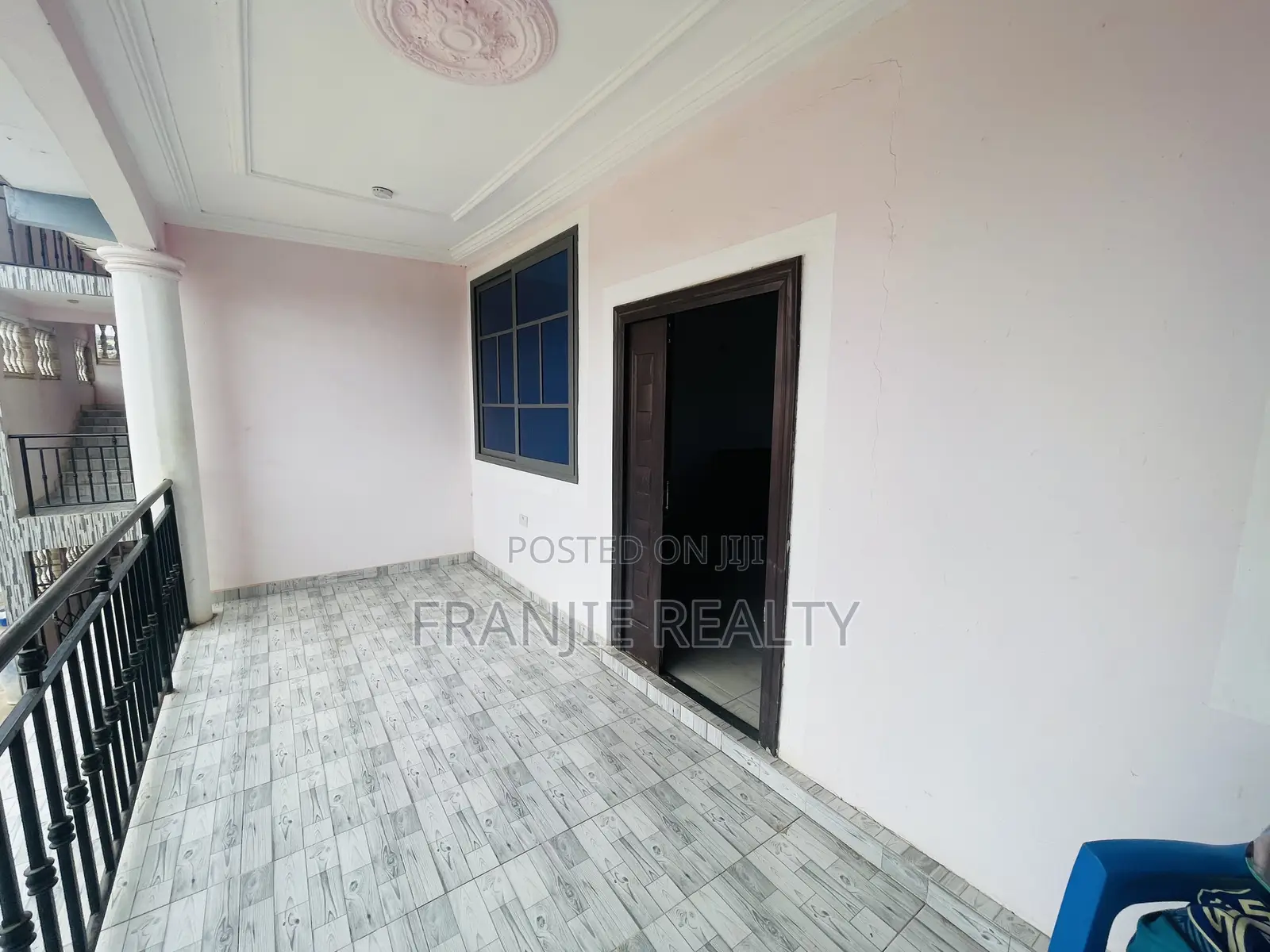 3bdrm Apartment in Franjie Realty, Weija for rent in Weija