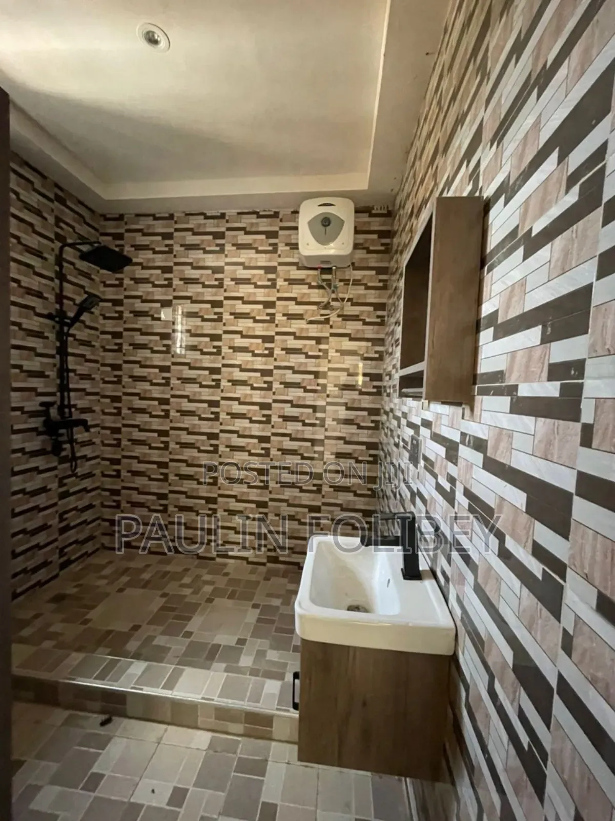 3bdrm Apartment in Dg Property, Old Barrier for rent in Old Barrier