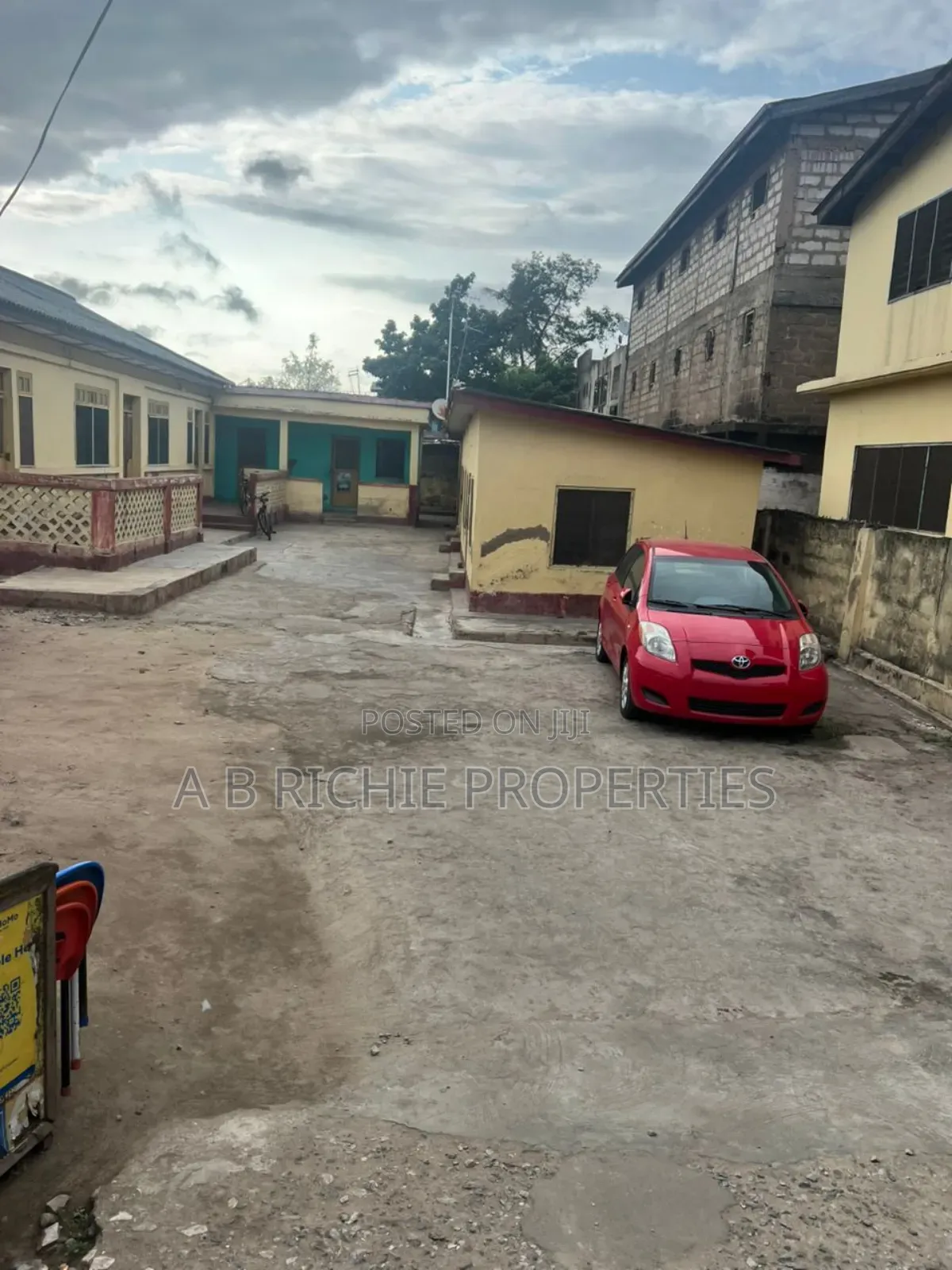 70x120 Commercial Free Hold For Sale in Kaneshie