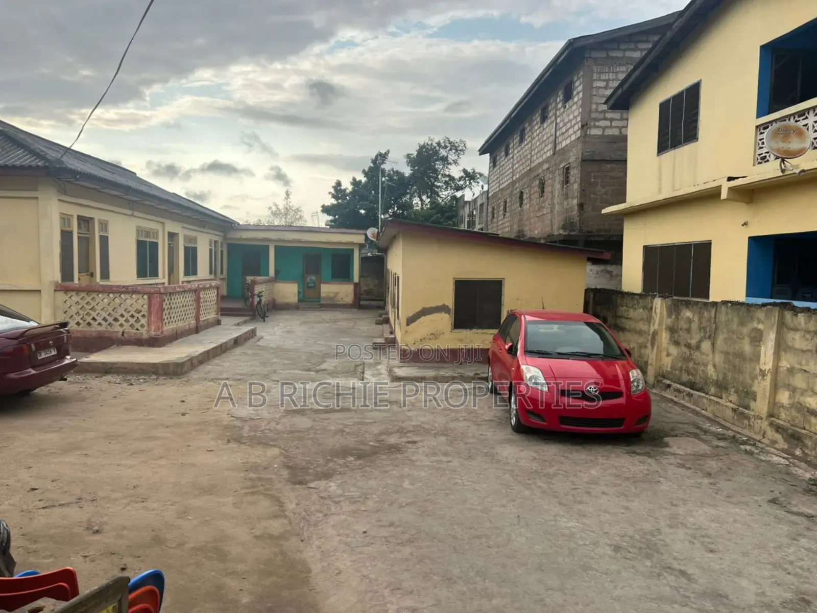 70x120 Commercial Free Hold For Sale in Kaneshie