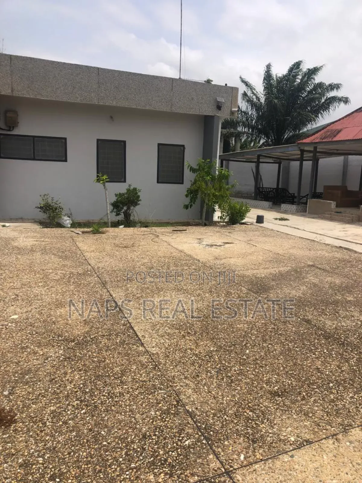 6bdrm House in Naps Real Estate, Teshie for rent in Teshie
