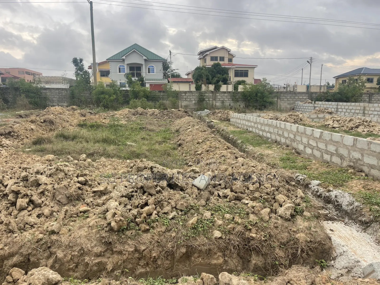 Genuine and Documented Half Plot for Sale at Lashibi Ecg in Sakumono