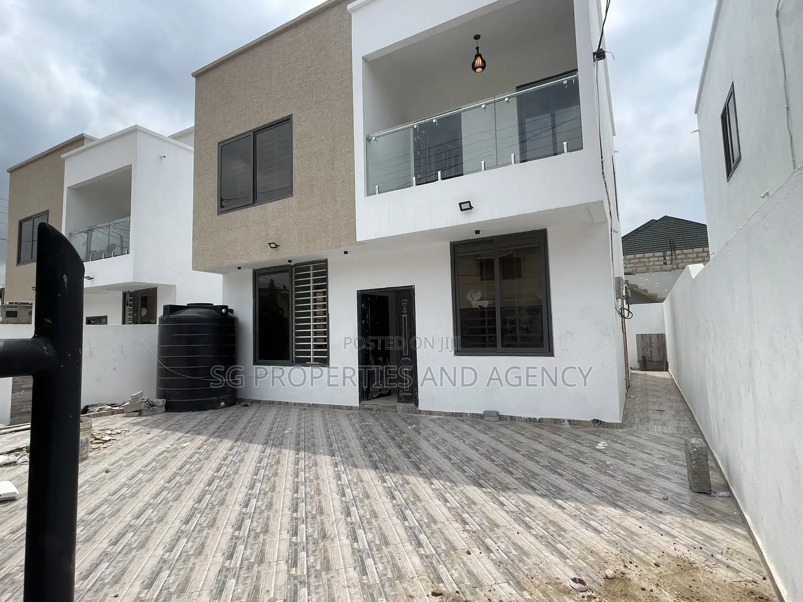 3bdrm House in Spintex, Baatsona Total for sale in Baatsona Total