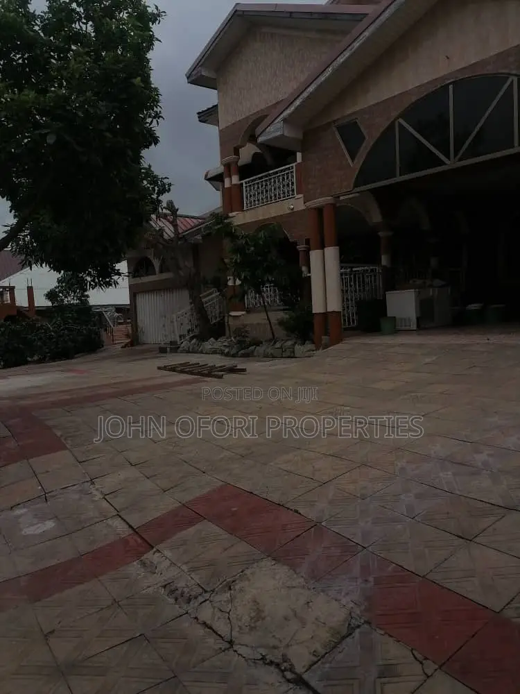 1bdrm Apartment in Emena Hospital, Kumasi Metropolitan for rent in Kumasi Metropolitan