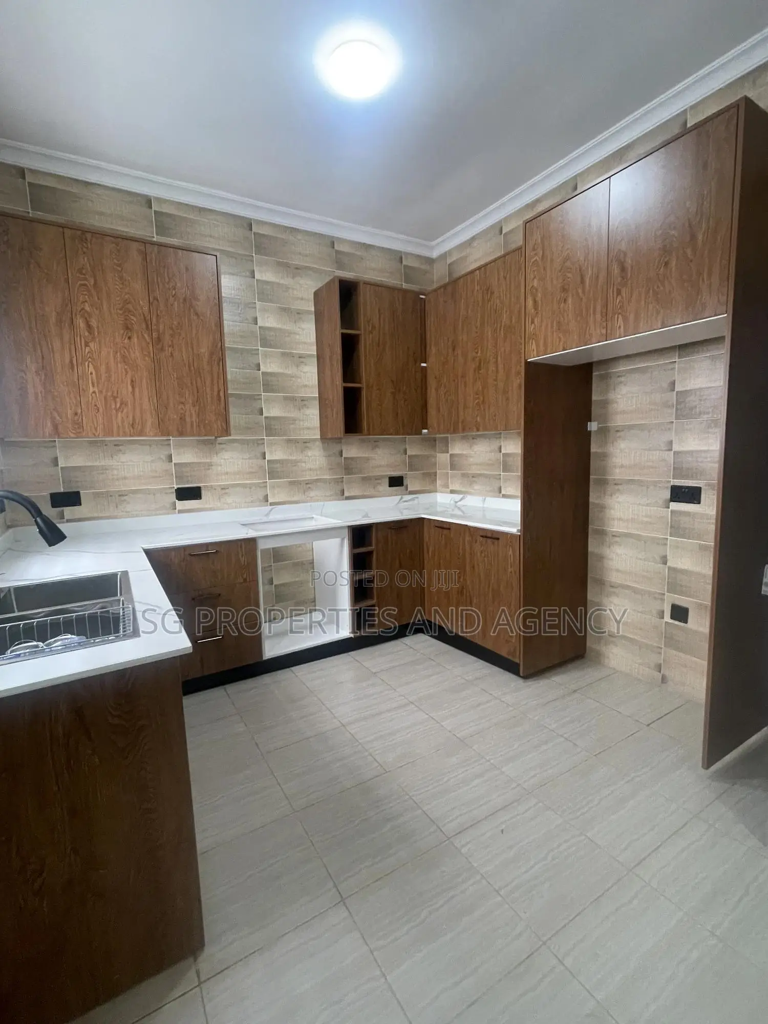 3bdrm House in Spintex, Baatsona Total for sale in Baatsona Total
