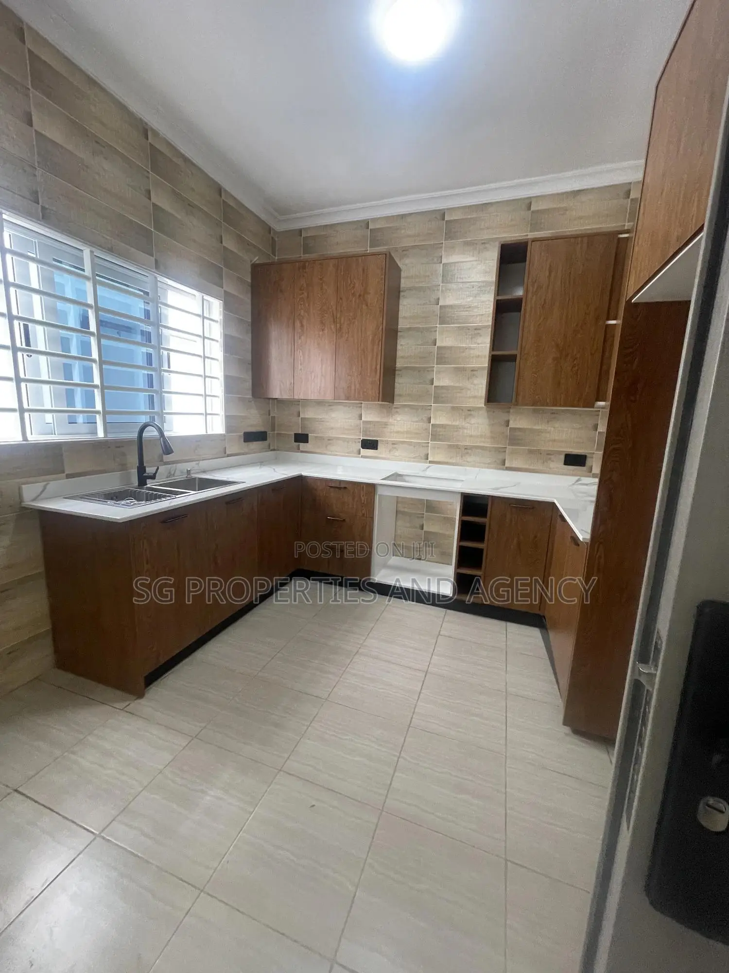 3bdrm House in Spintex, Baatsona Total for sale in Baatsona Total