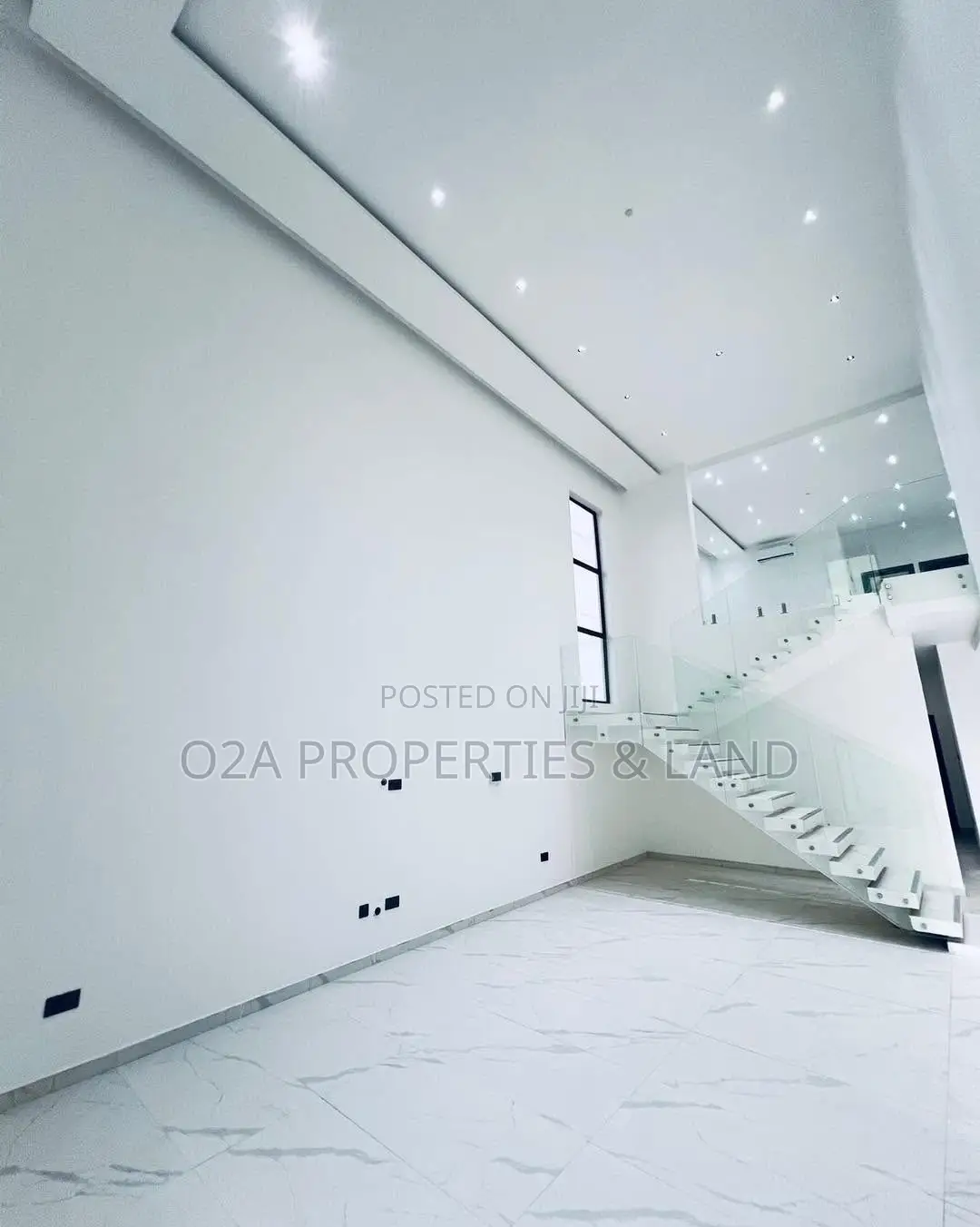 4bdrm House in Lakeside Estate for sale in Lake Side Estate
