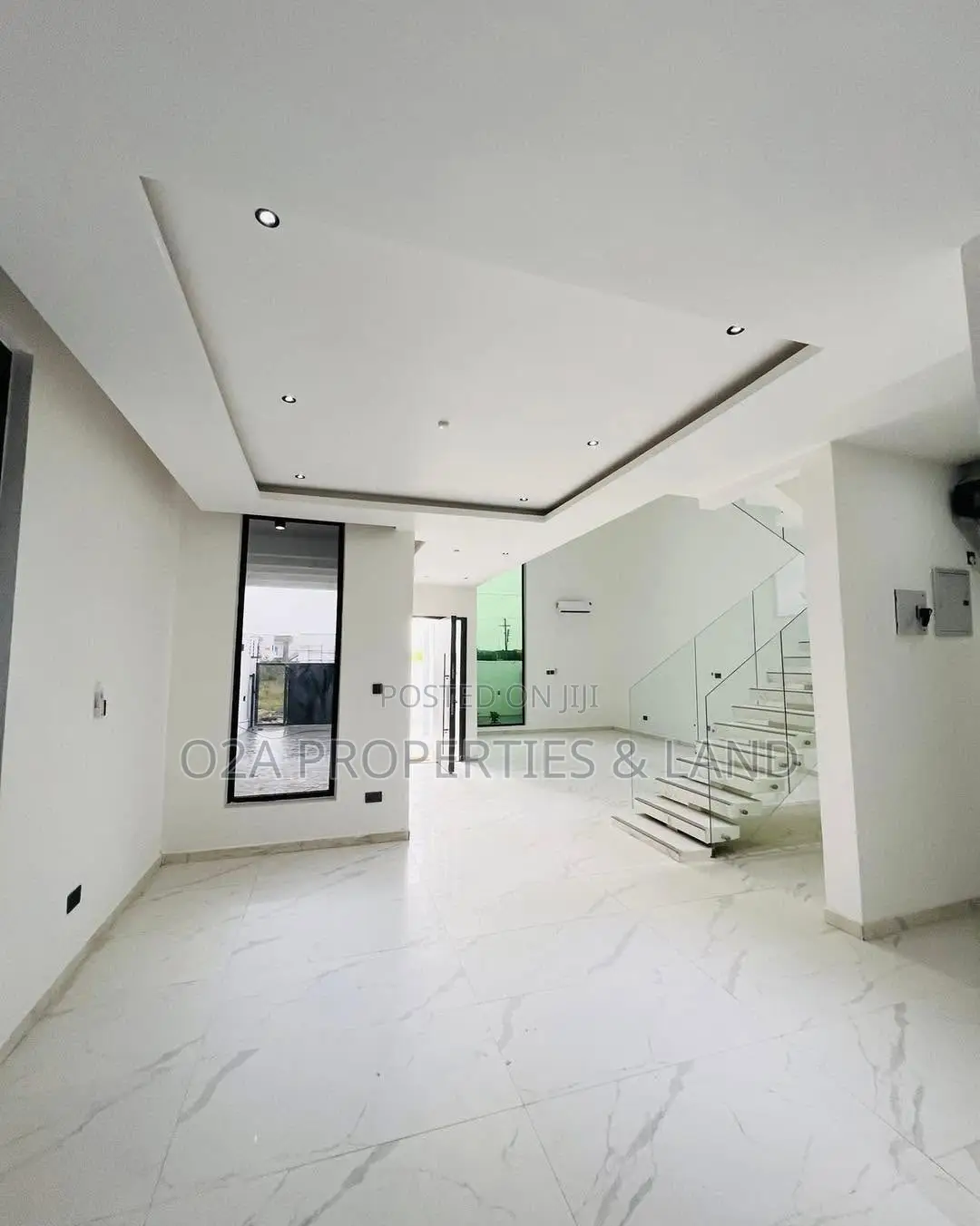 4bdrm House in Lakeside Estate for sale in Lake Side Estate