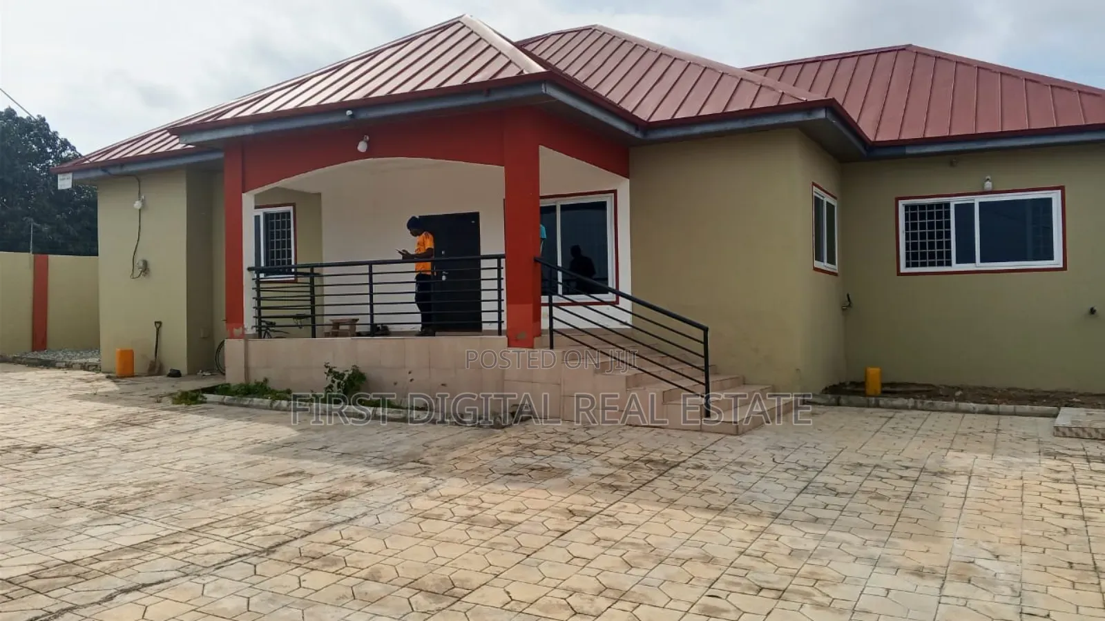 3 Bedroom Executive for Sale in Kasoa Roman in Kasoa