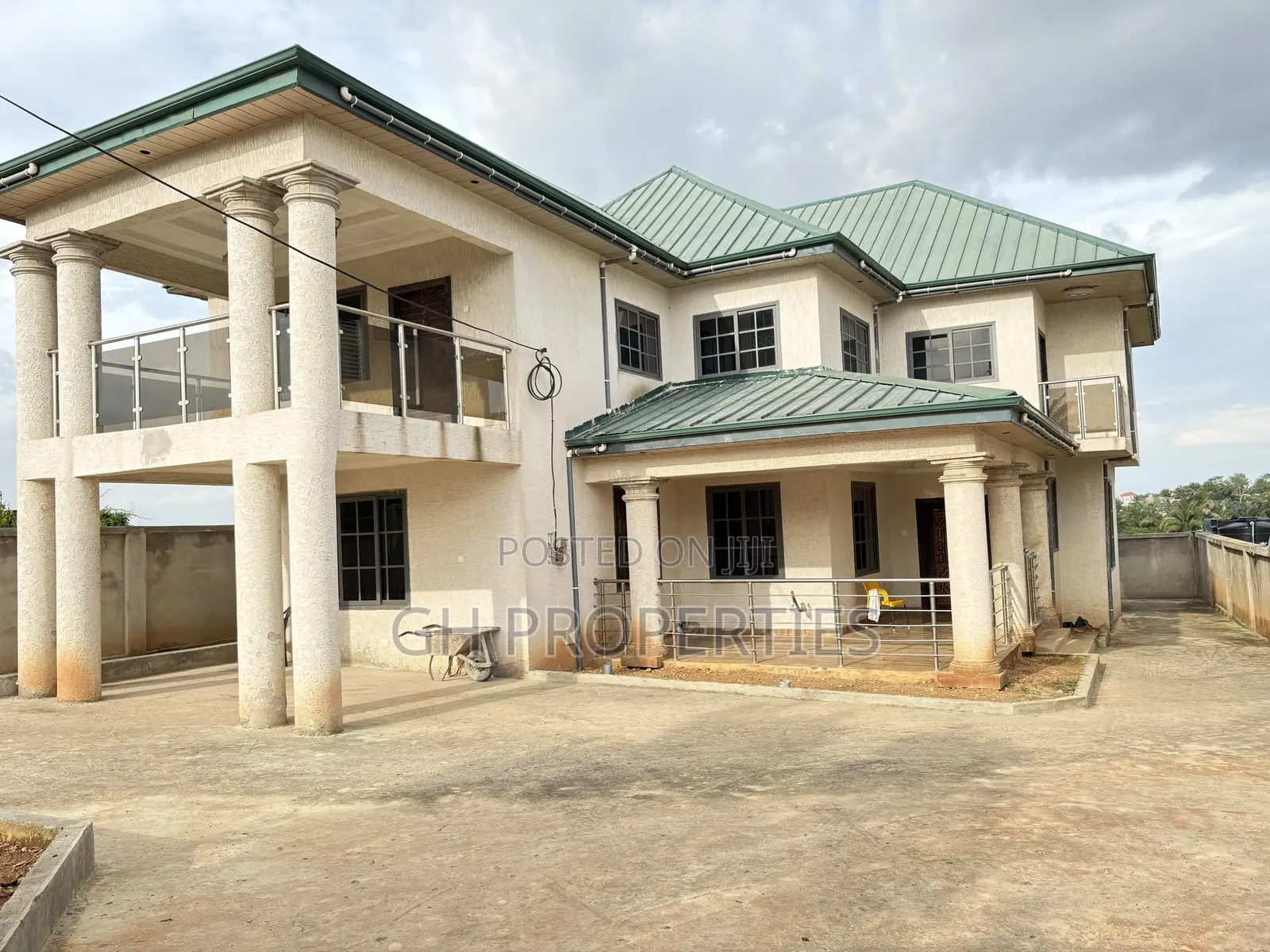 4bdrm Apartment in Kaase Oti, Kumasi Metropolitan for rent in Kumasi Metropolitan