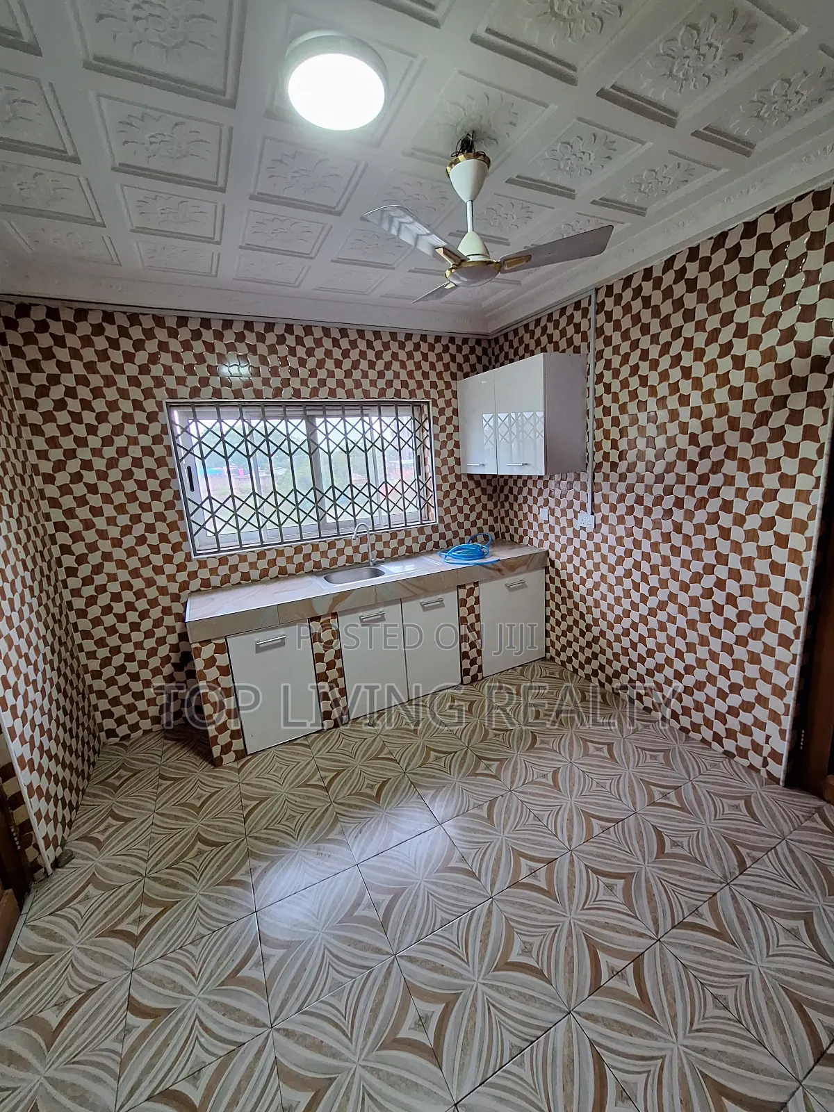 3bdrm Apartment in Ashaley Botwe for rent in Ashaley Botwe