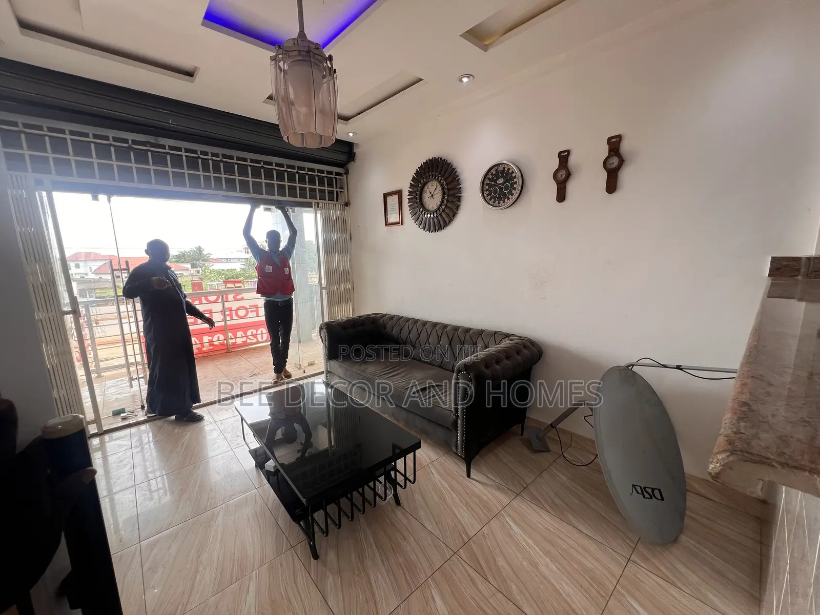 Shop Preferable for Forex Bureau for Rent in Oyarifa