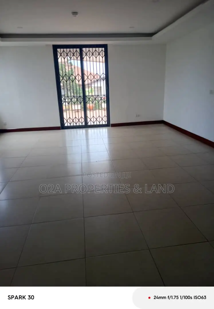 4bdrm House in Abelemkpe, Lincoln School Area for rent in Lincoln School Area