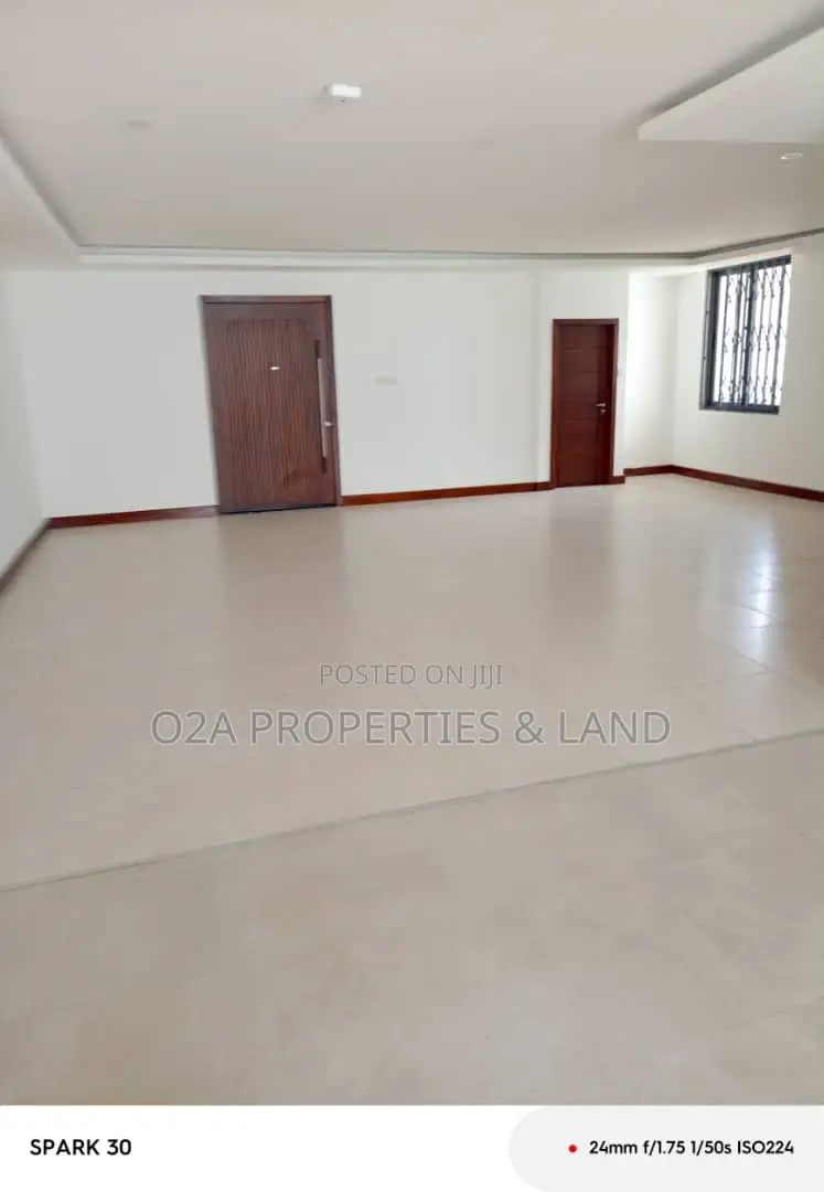 4bdrm House in Abelemkpe, Lincoln School Area for rent in Lincoln School Area