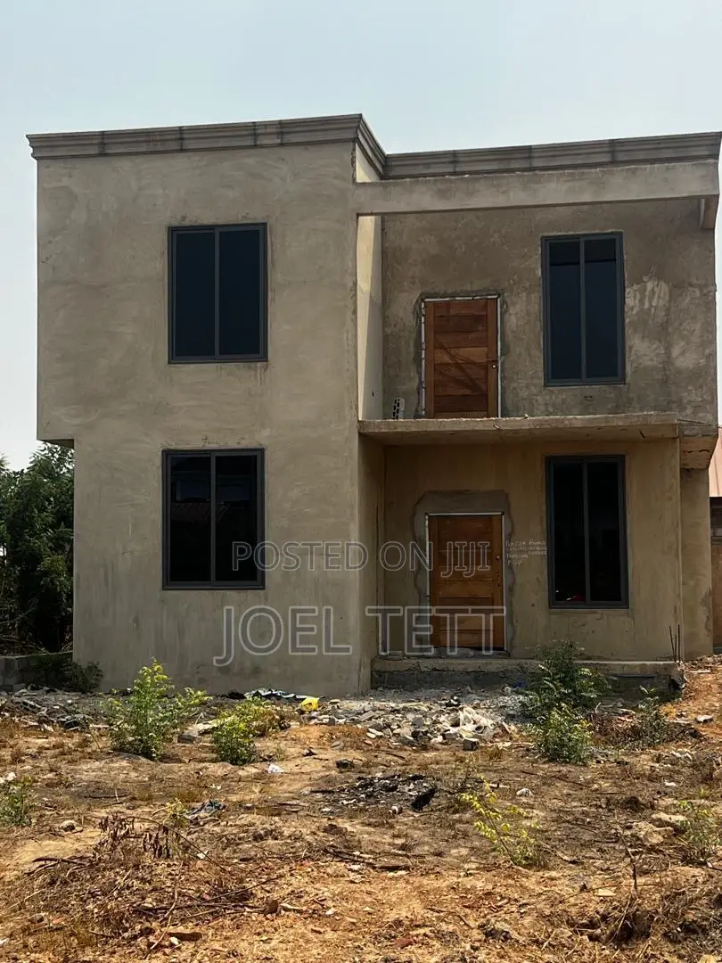 3bdrm House in Adom Estate, Tema Metropolitan for sale in Tema Metropolitan