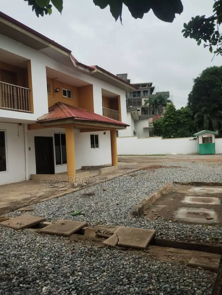 4bdrm House in Tesano, Abeka for rent in Abeka