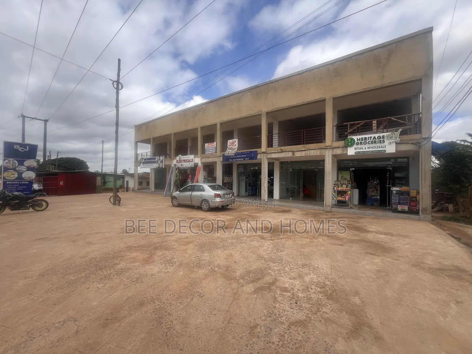 Shop at Teiman Station for Rent in Oyarifa