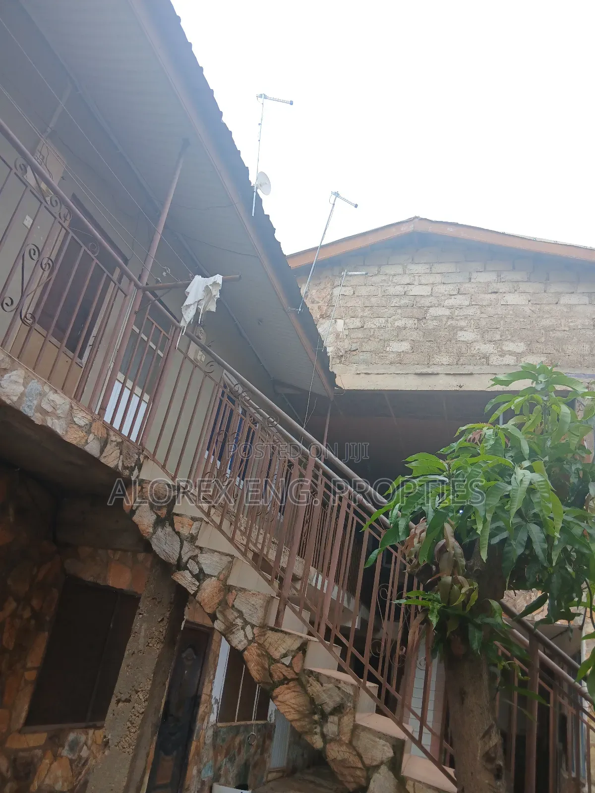 1bdrm Apartment in Valley View, Oyibi for rent in Oyibi