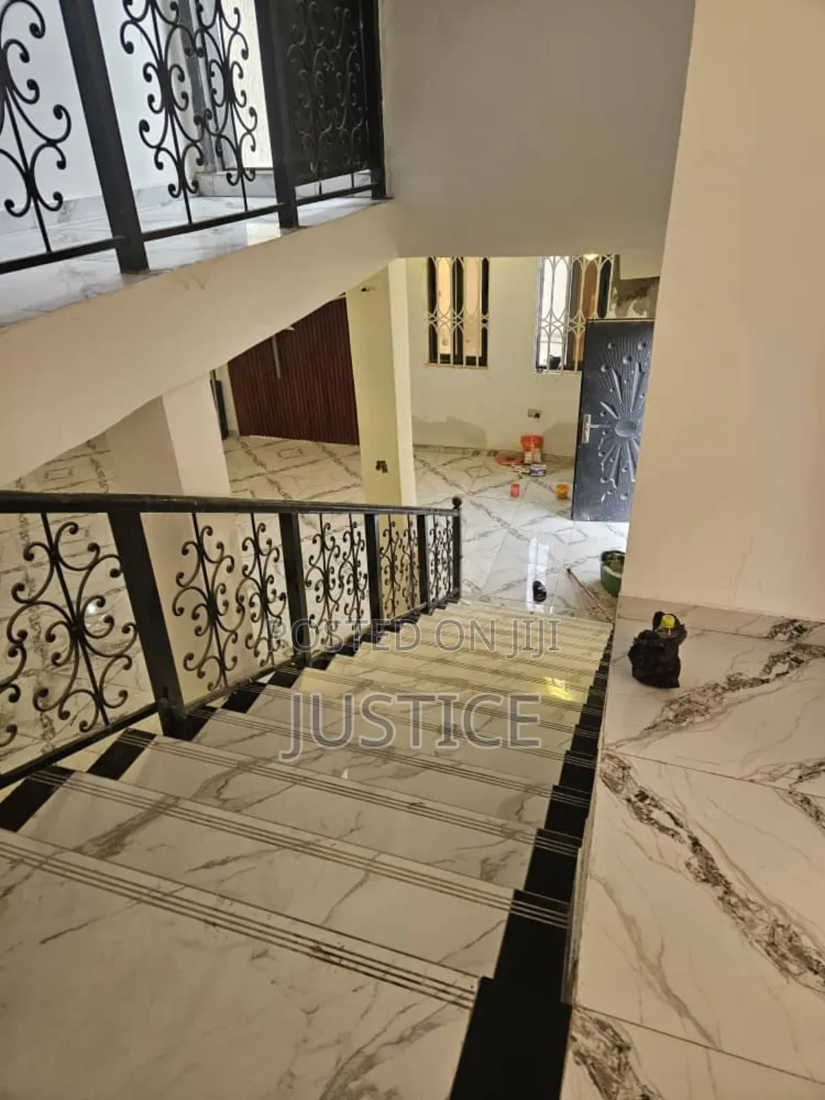 4bdrm House in Oyarifa, Ghana Flag for sale in Ghana Flag