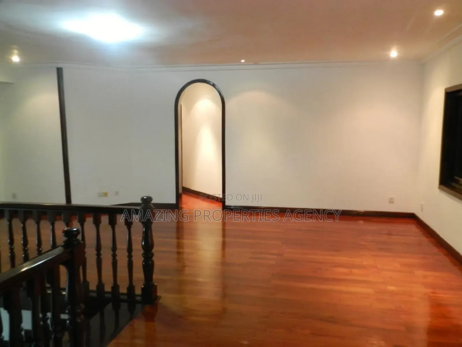 5bdrm House in Airport Residential Area for sale in Airport Residential Area