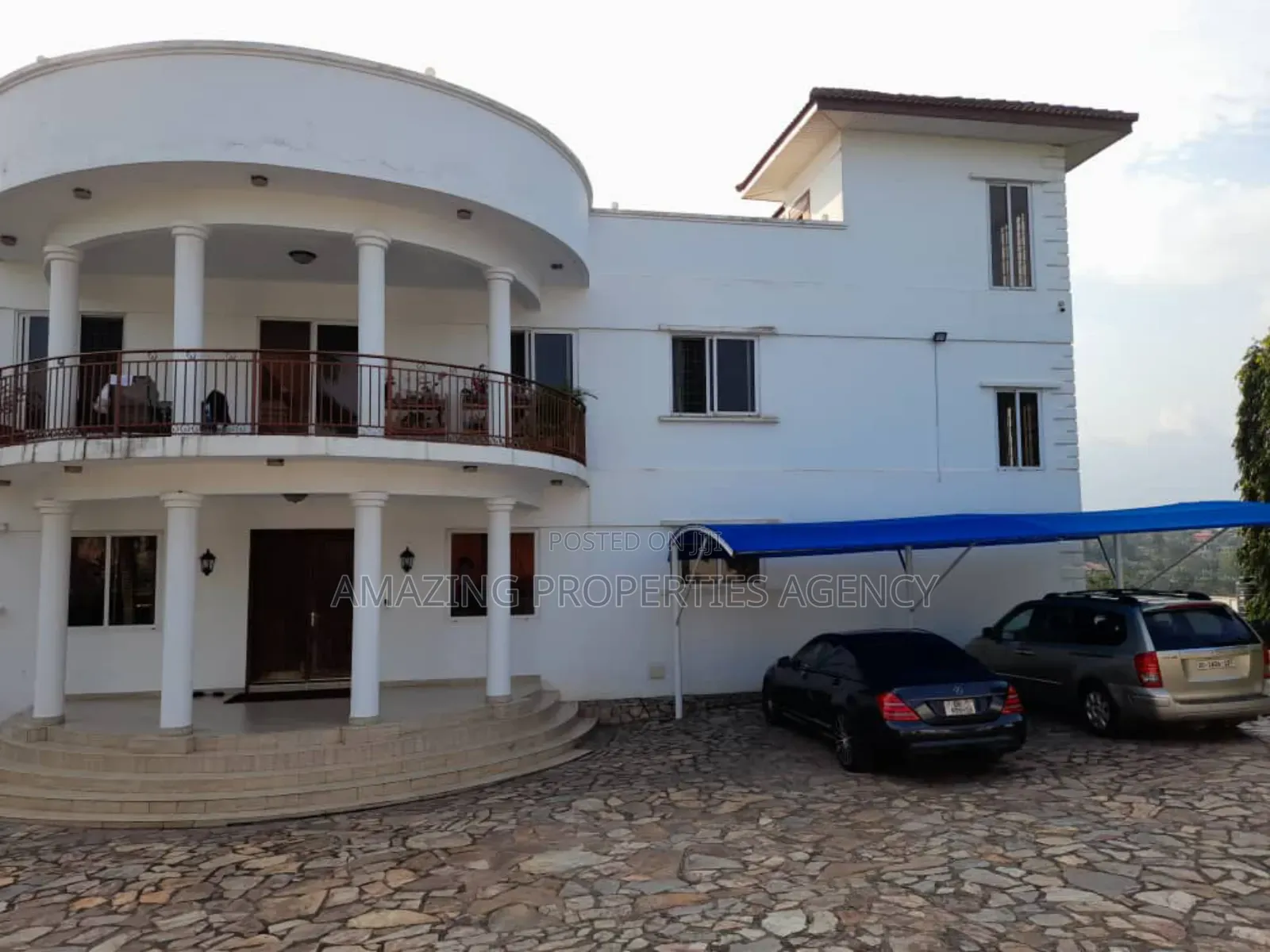 5bdrm House in Aburi for sale in Aburi