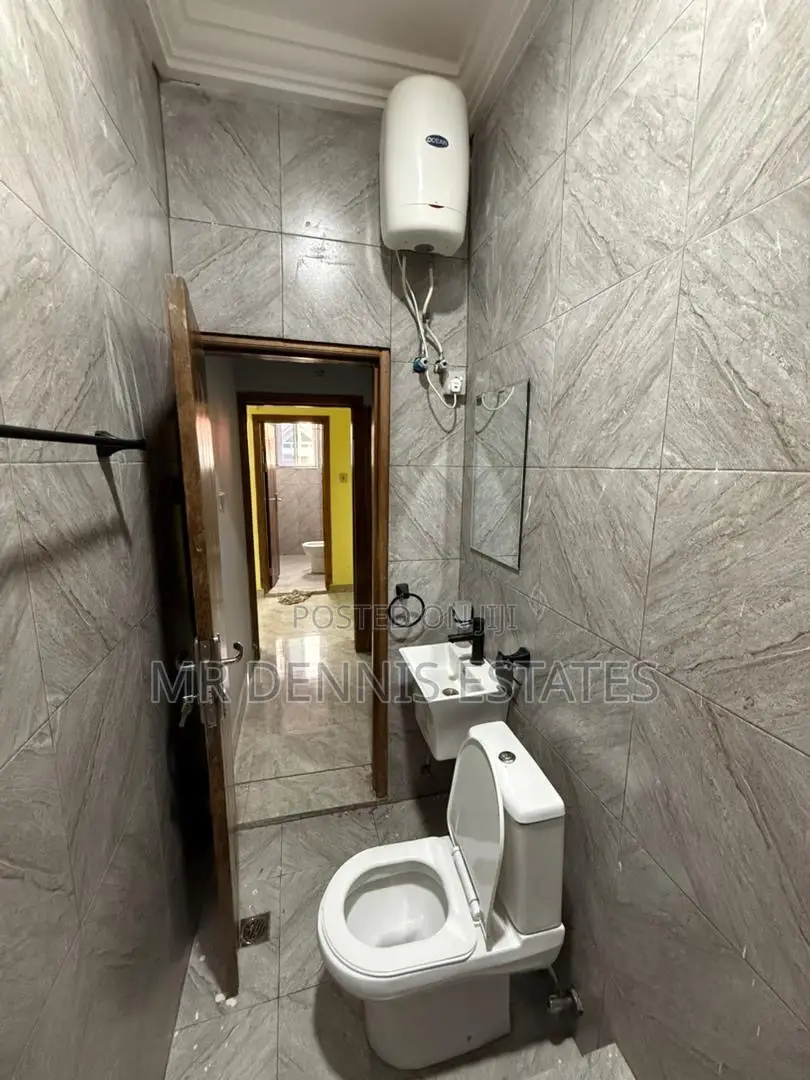2bdrm Apartment in Westhills Area for rent in West Hills Mall Area