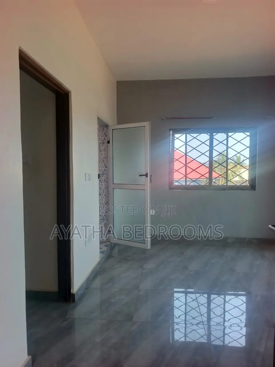 2bdrm Apartment in Modern Bedroom, Ledzokuku-Krowor for rent in Ledzokuku-Krowor