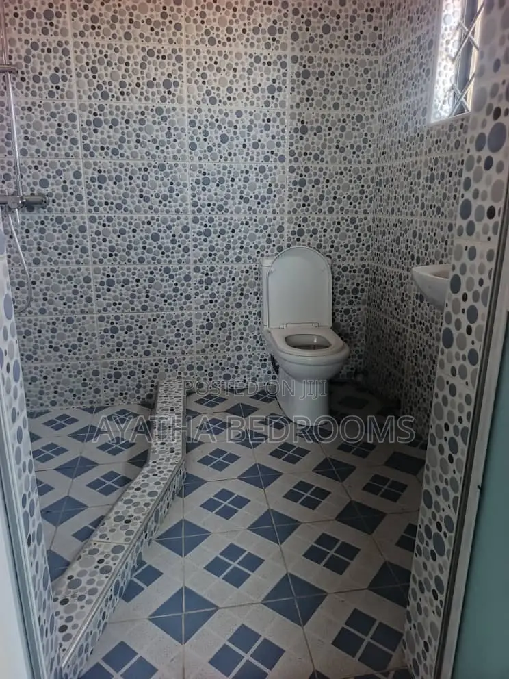 2bdrm Apartment in Modern Bedroom, Ledzokuku-Krowor for rent in Ledzokuku-Krowor