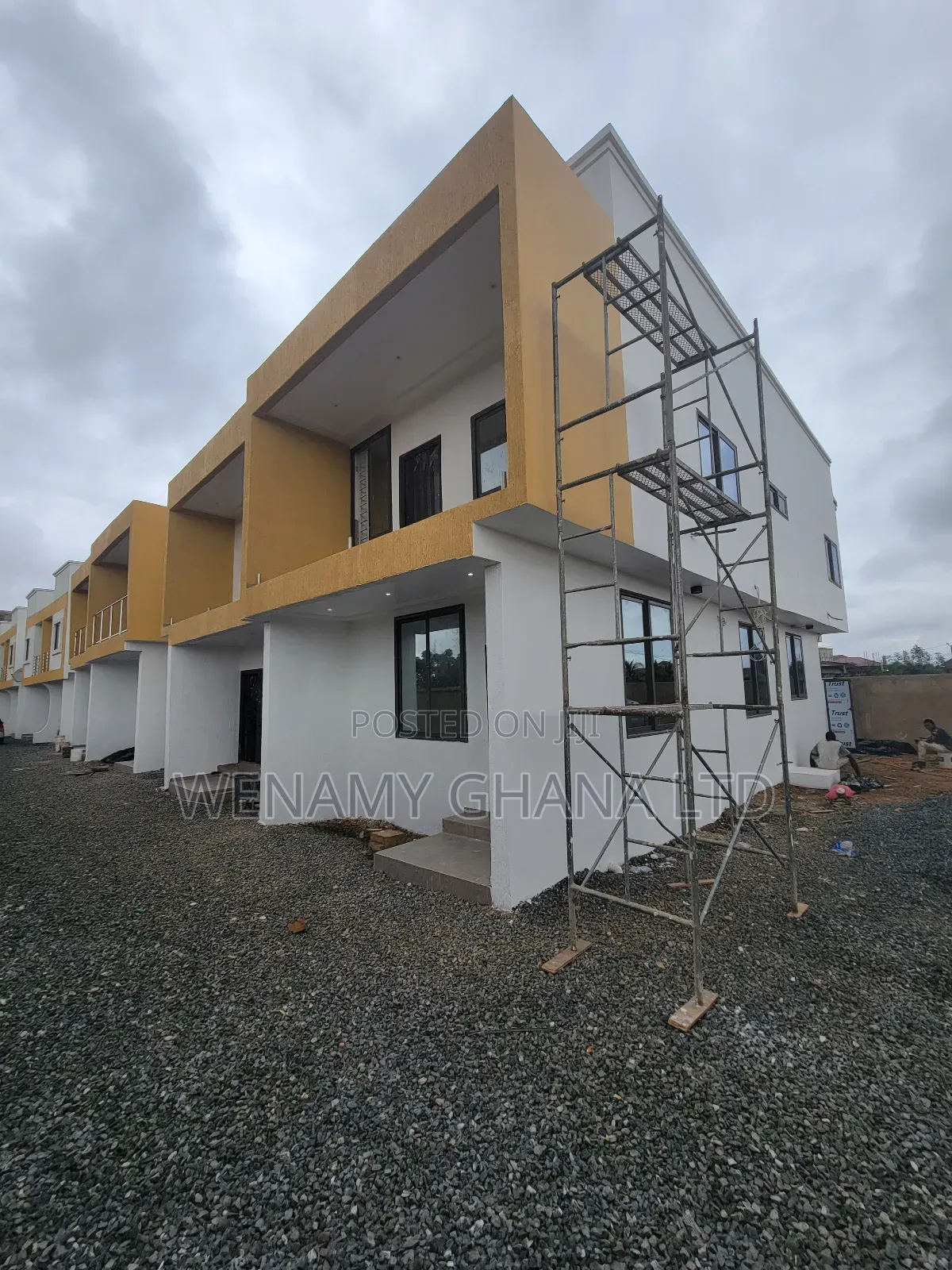 2bdrm Townhouse / Terrace in Community 25 for rent in Community 25