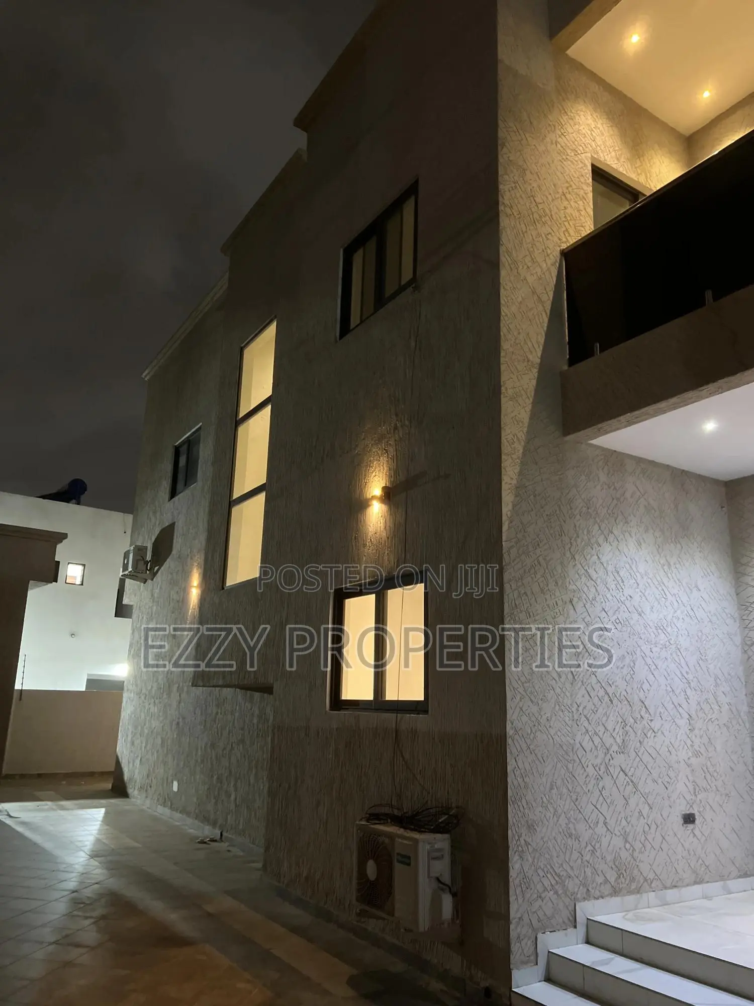 4bdrm Duplex in East Legon Ars for rent in East Legon