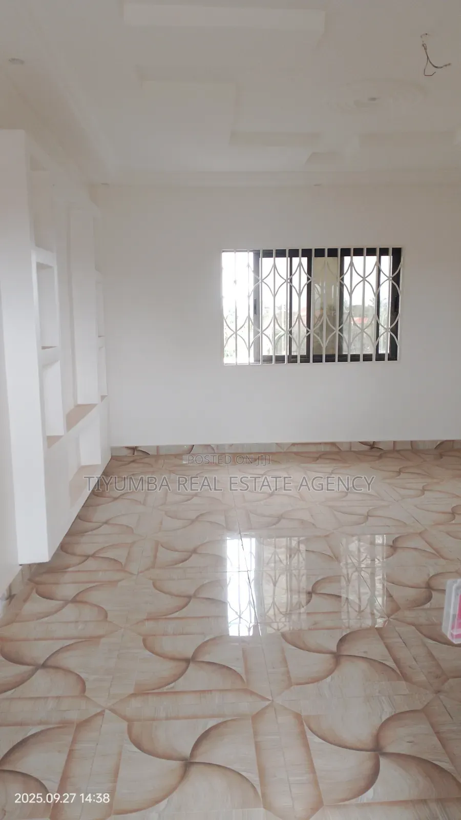 3bdrm Apartment in Tiyumba Agency., West Legon for rent in West Legon