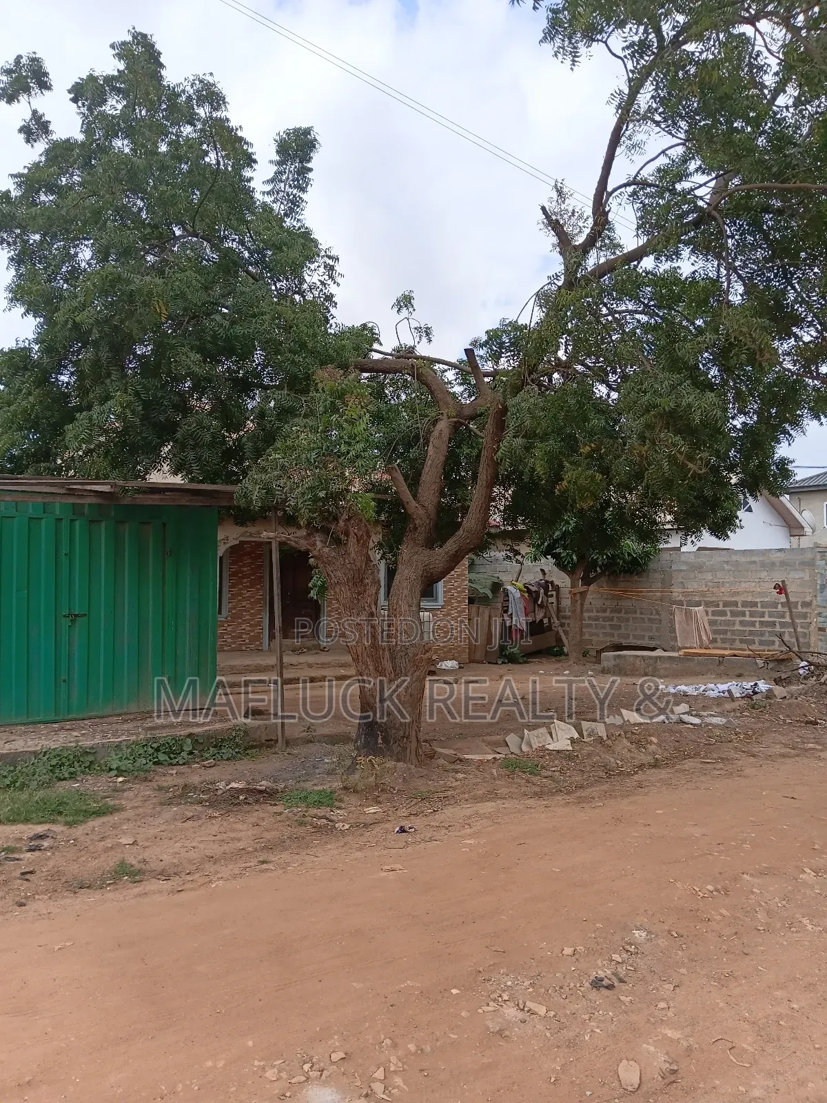 3bdrm House in Lakeside Estate for sale in Lake Side Estate