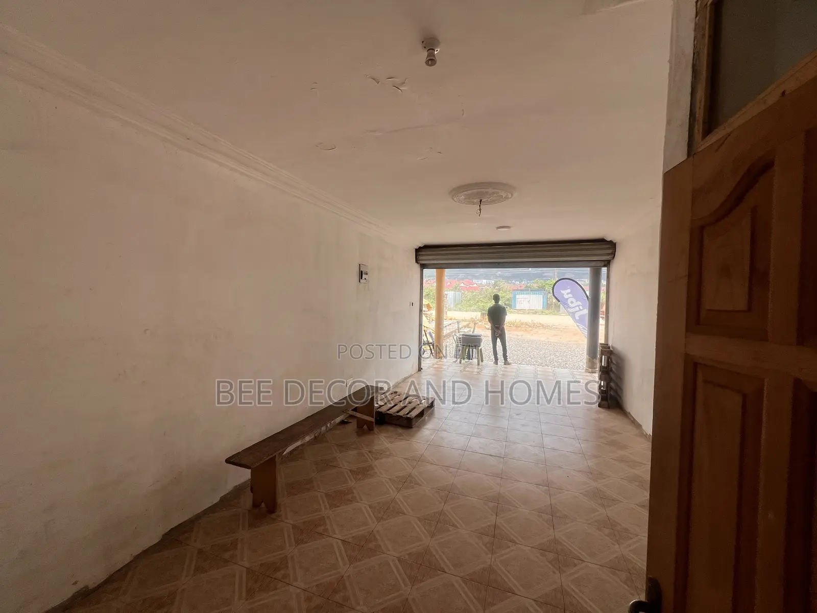 2 Years Advance Shop to Let in Oyarifa