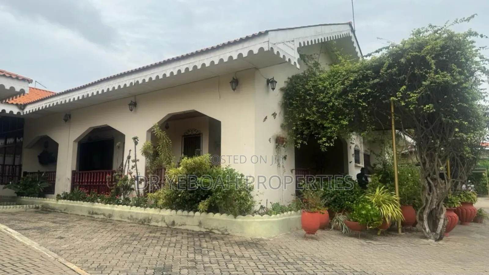 4bdrm Bungalow in Regimanuel for sale in Regimanuel Gray Estates