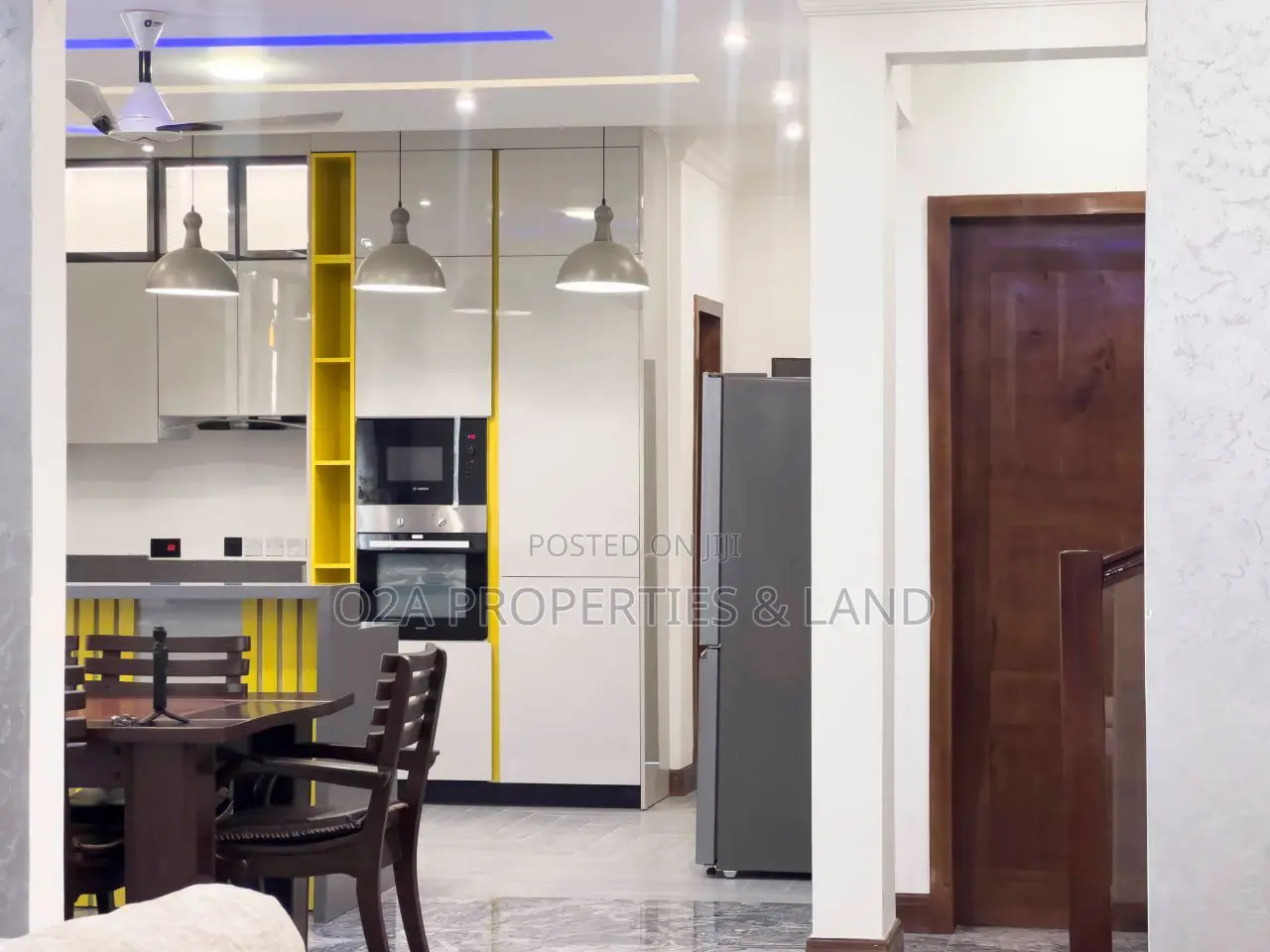 4bdrm House in Sakumono Ss Estate for sale in Sakumono